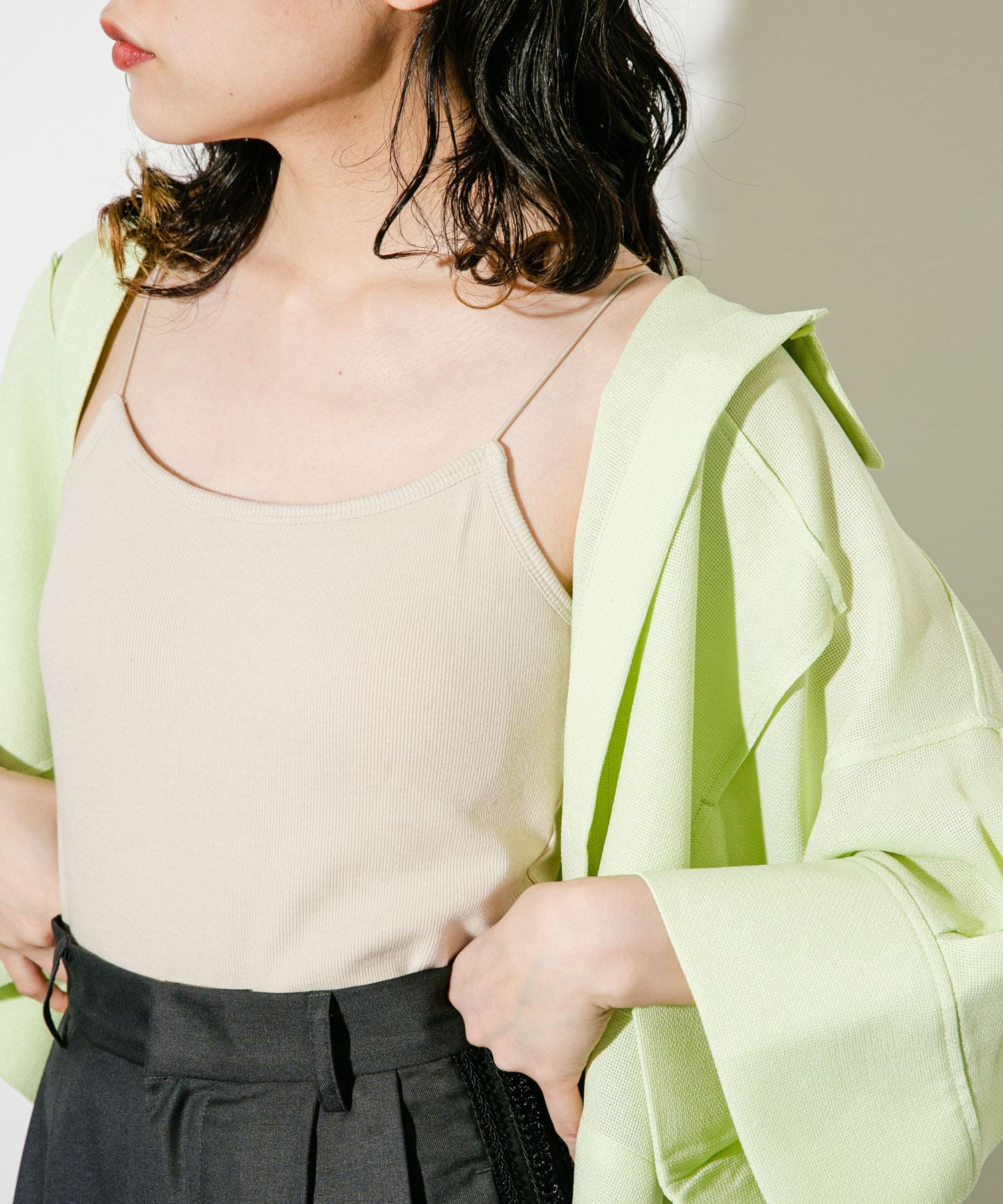 L.BEIGE