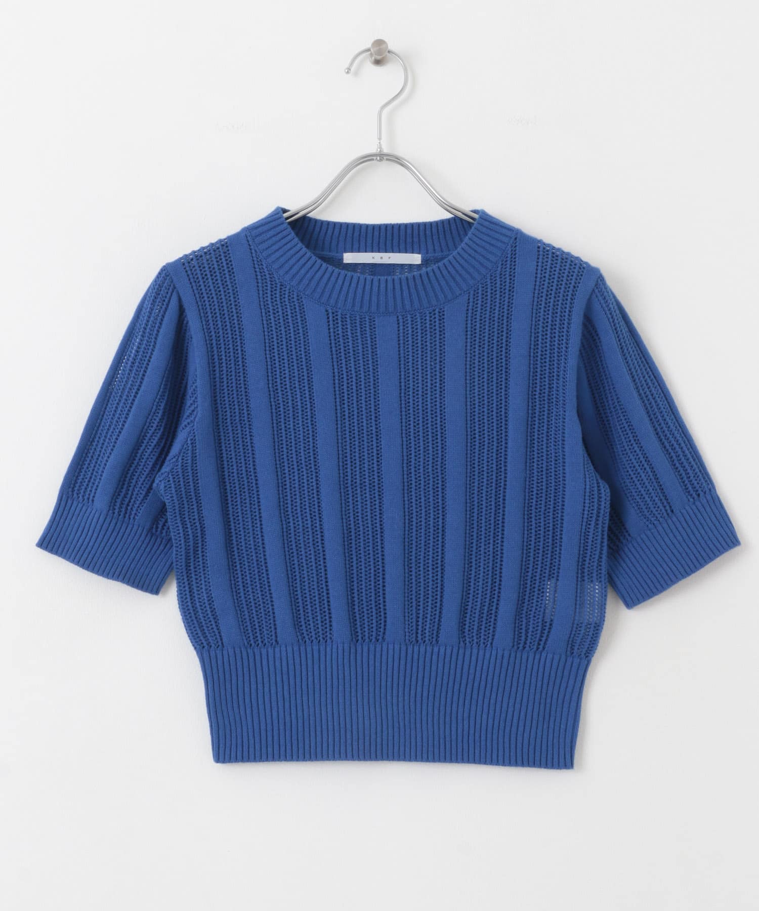 シアーストライプコンパクトニット BLUE one