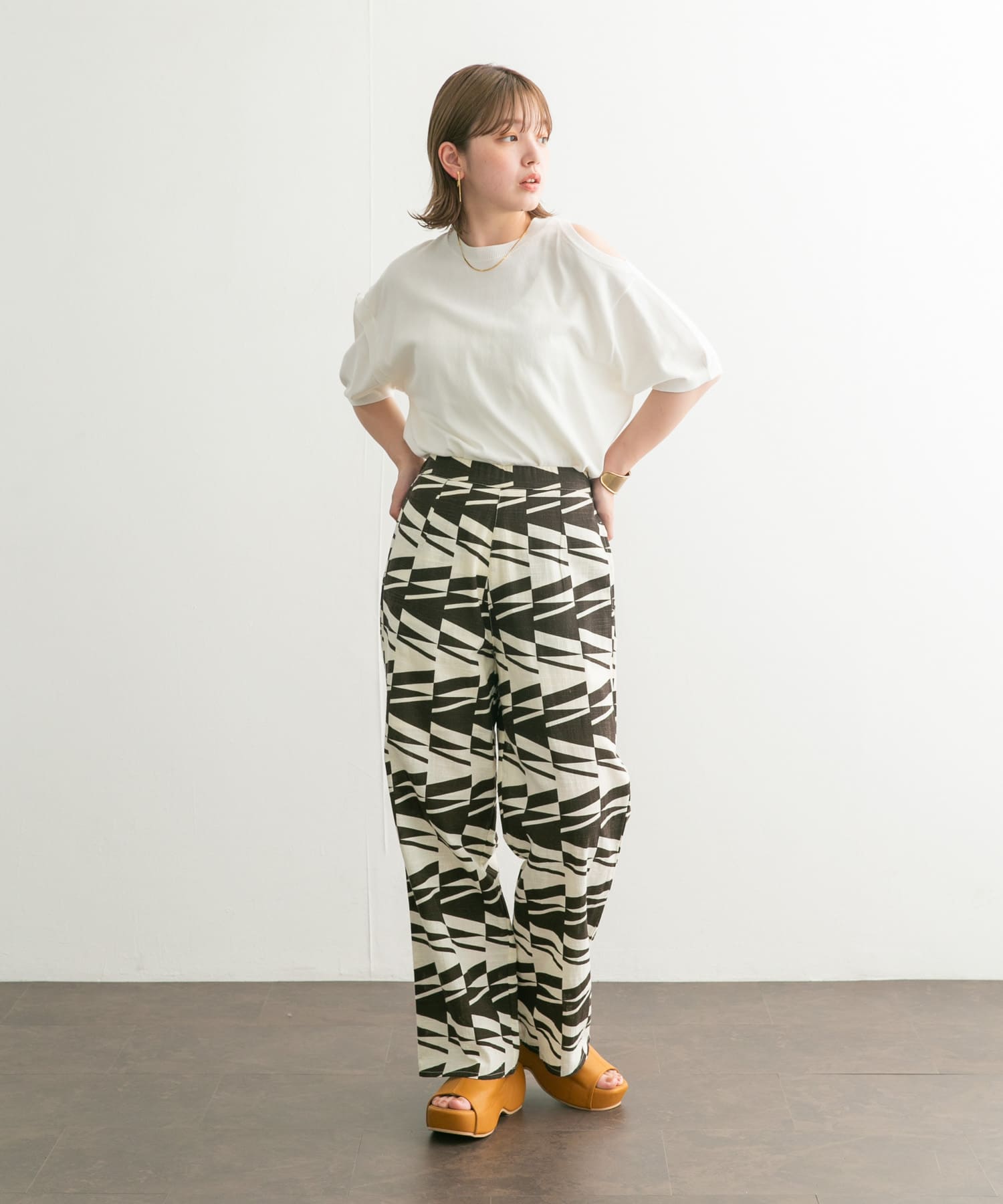 身長：160cm サイズ：one