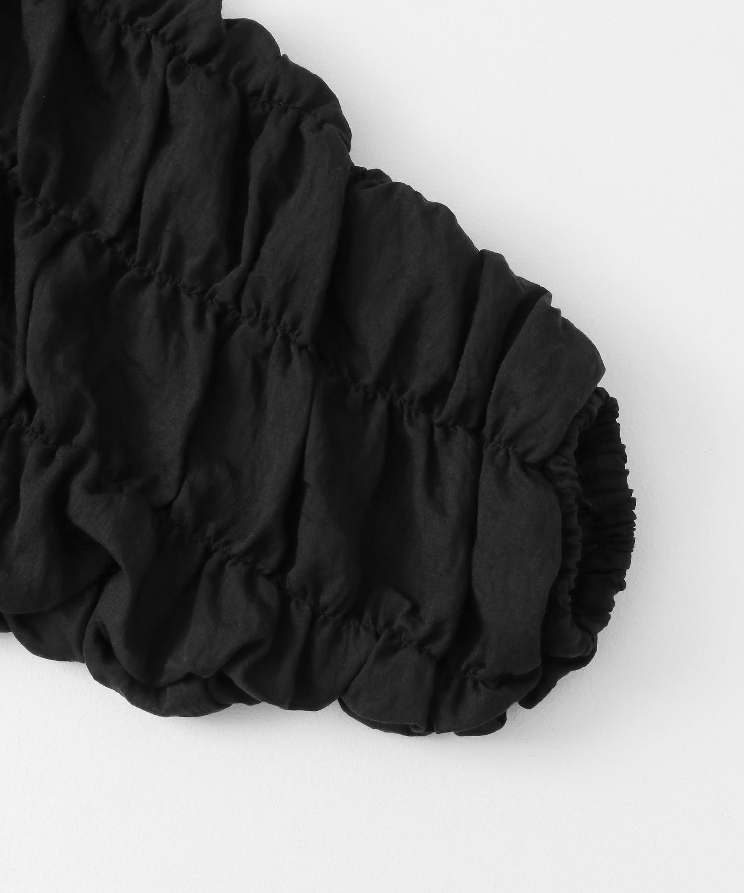 マルチWAYシャーリングブラウス BLACK one
