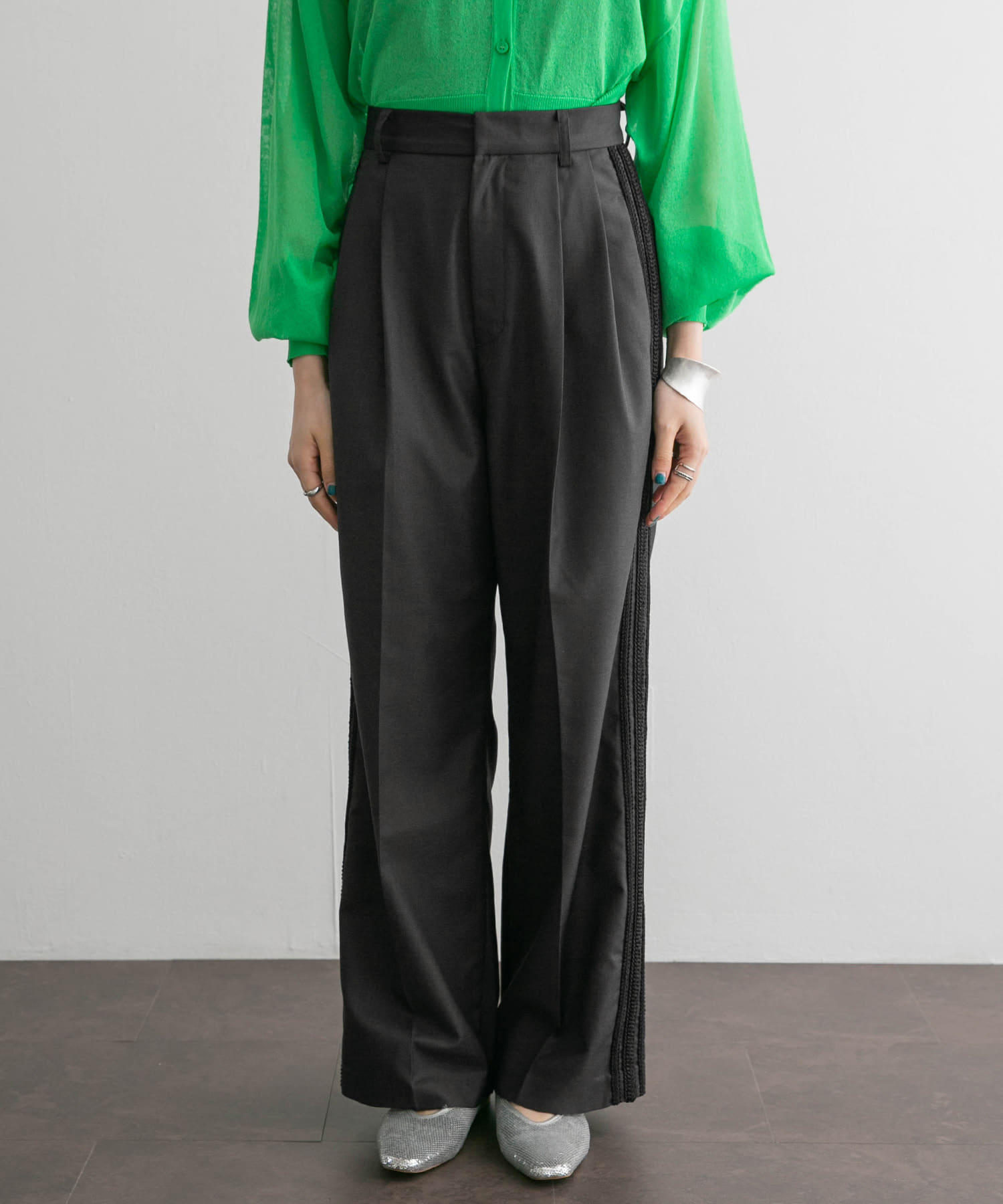 身長：160cm サイズ：36