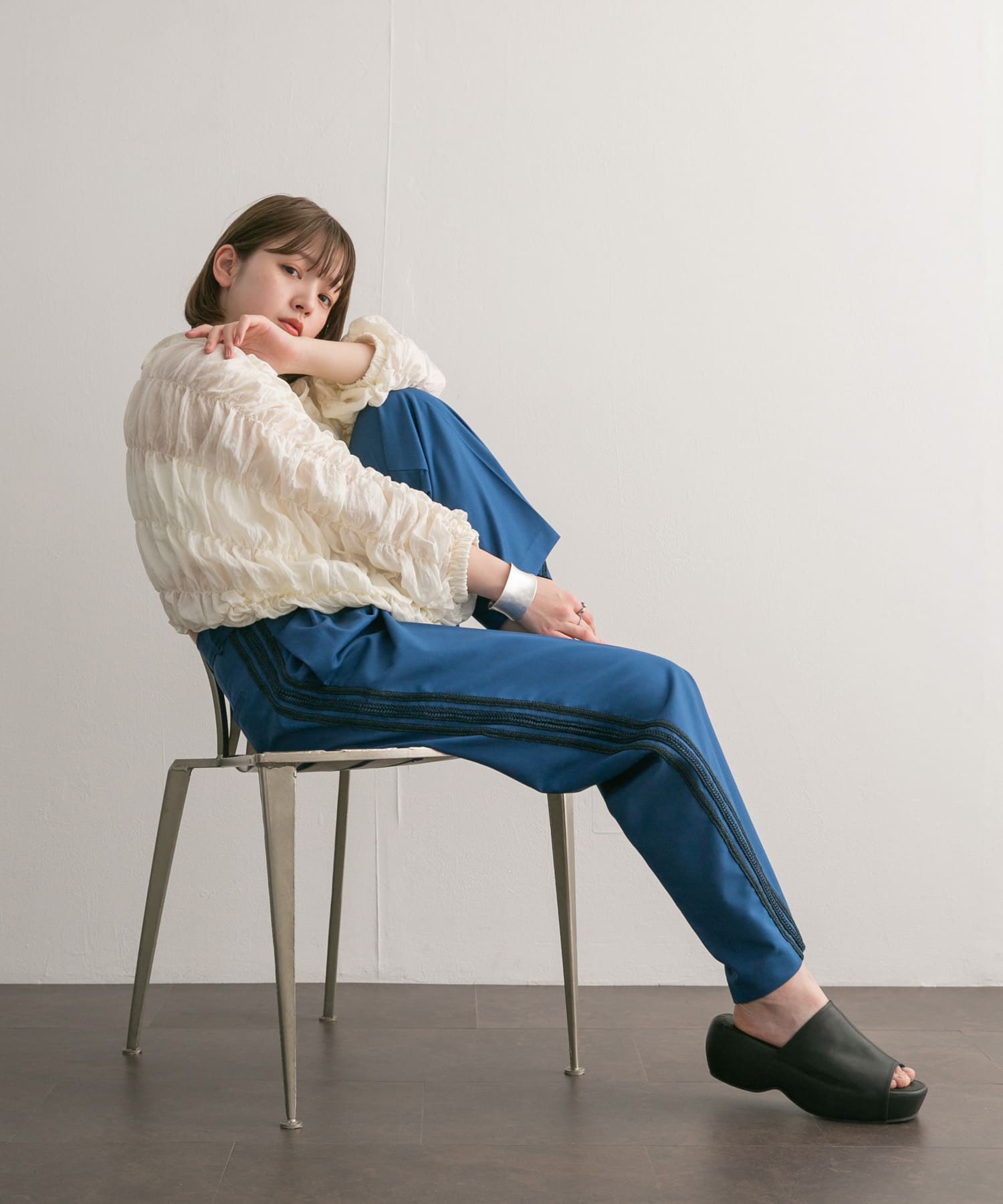 身長：160cm サイズ：36