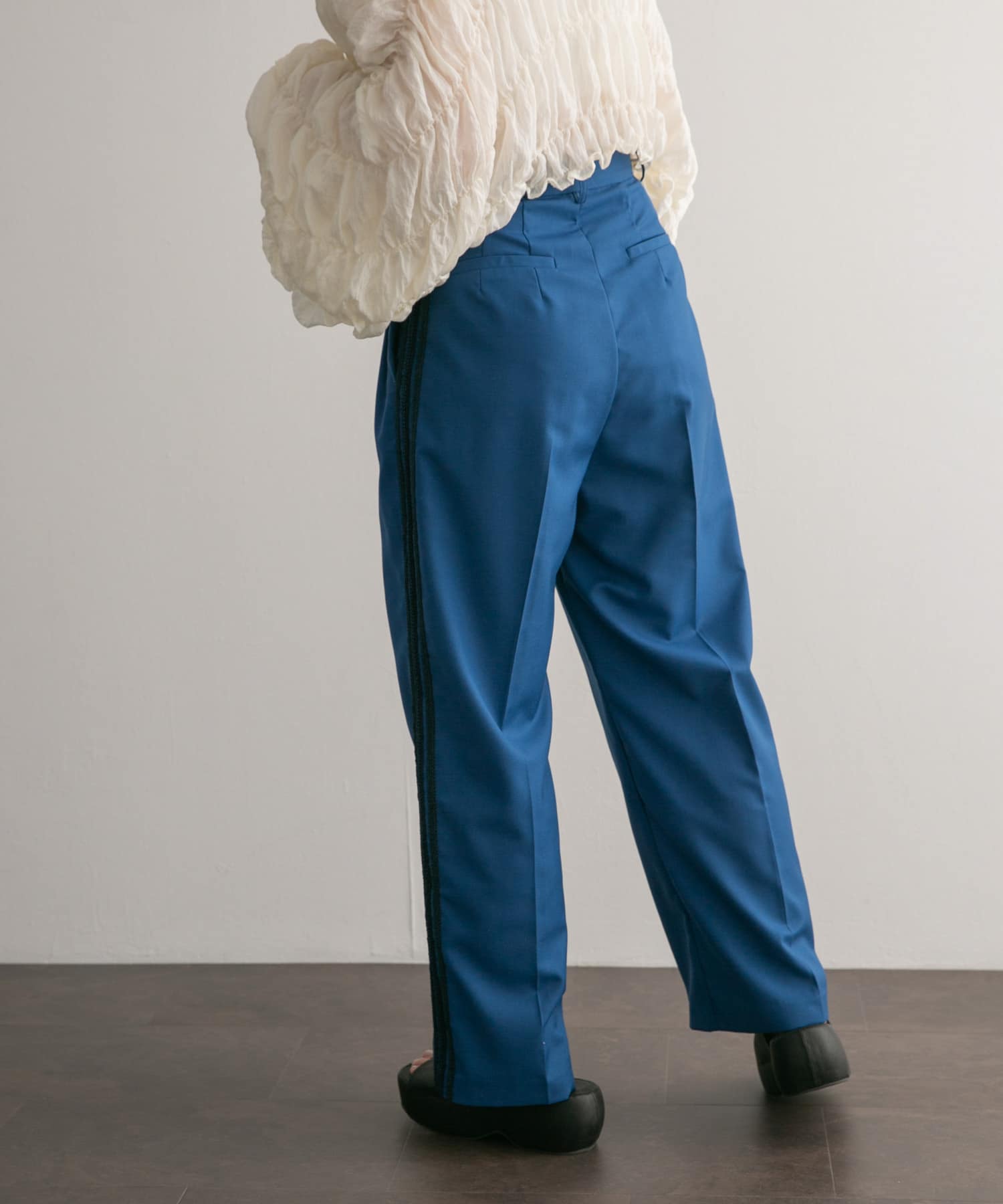 身長：160cm サイズ：36