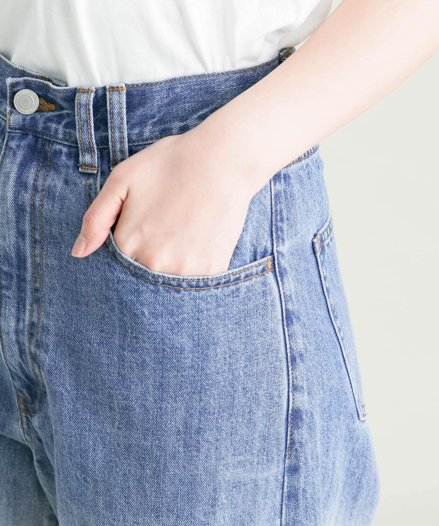 身長：160cm サイズ：36