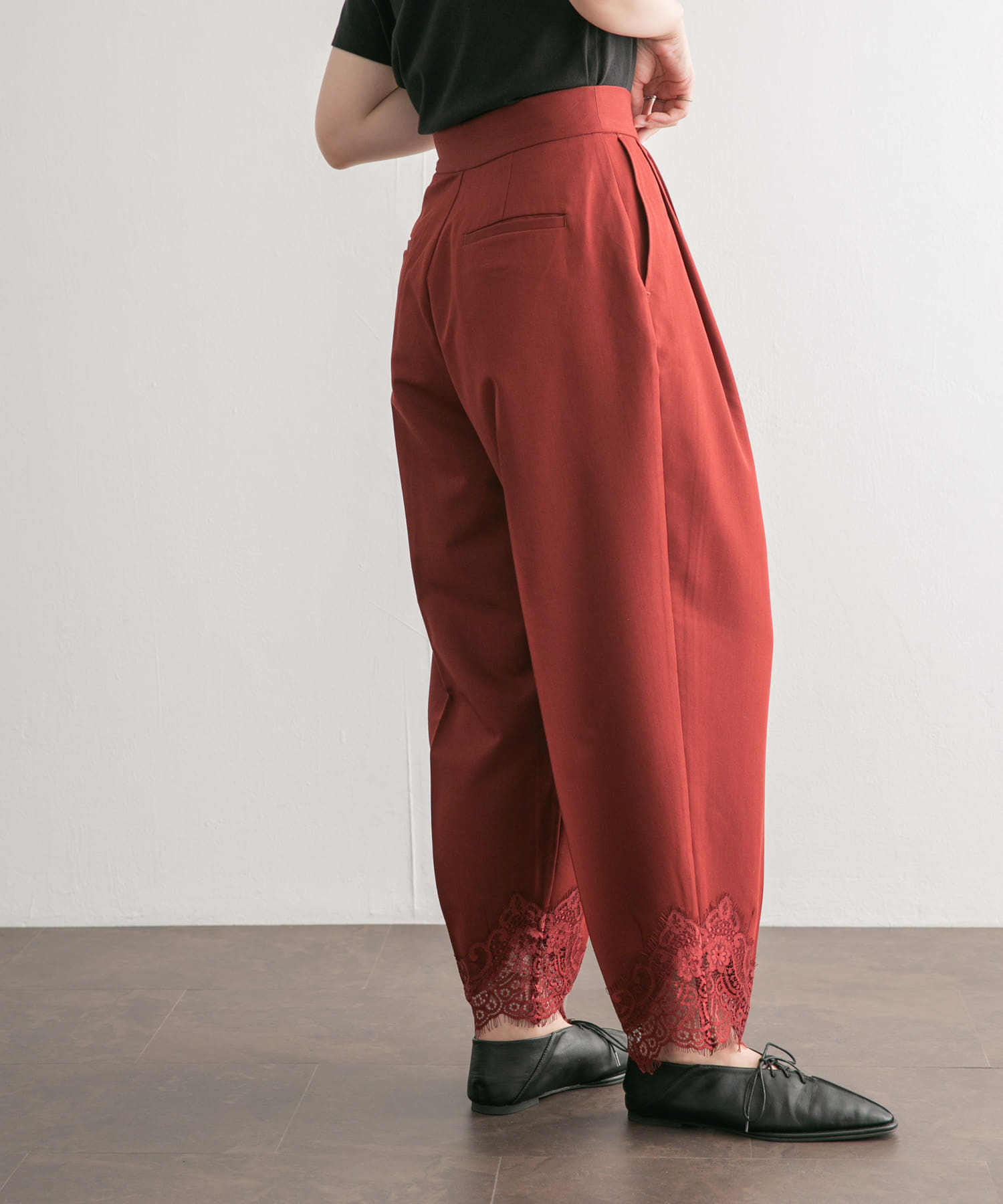 身長：160cm サイズ：36