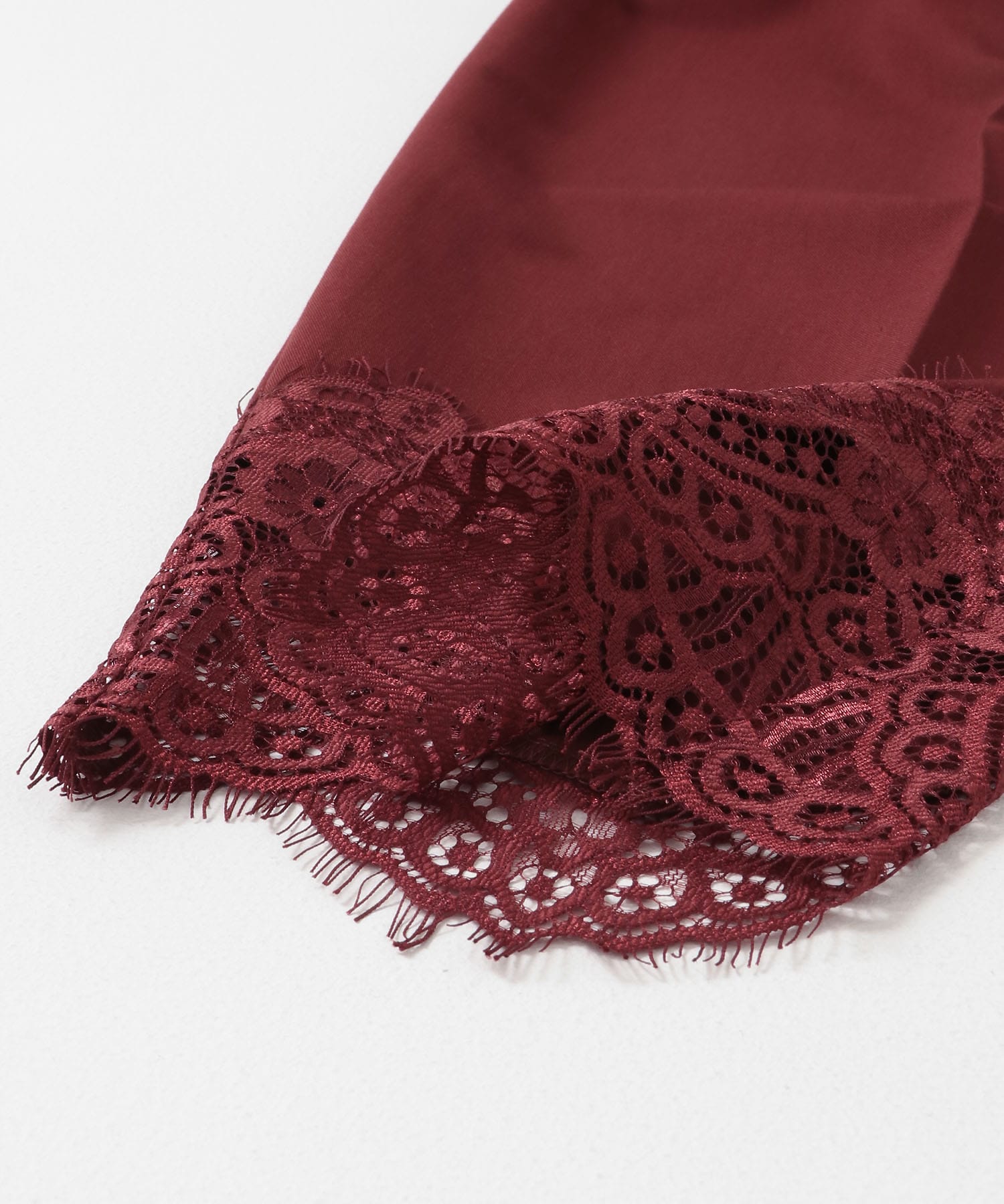 レースヘムクロップドパンツ BORDEAUX 36