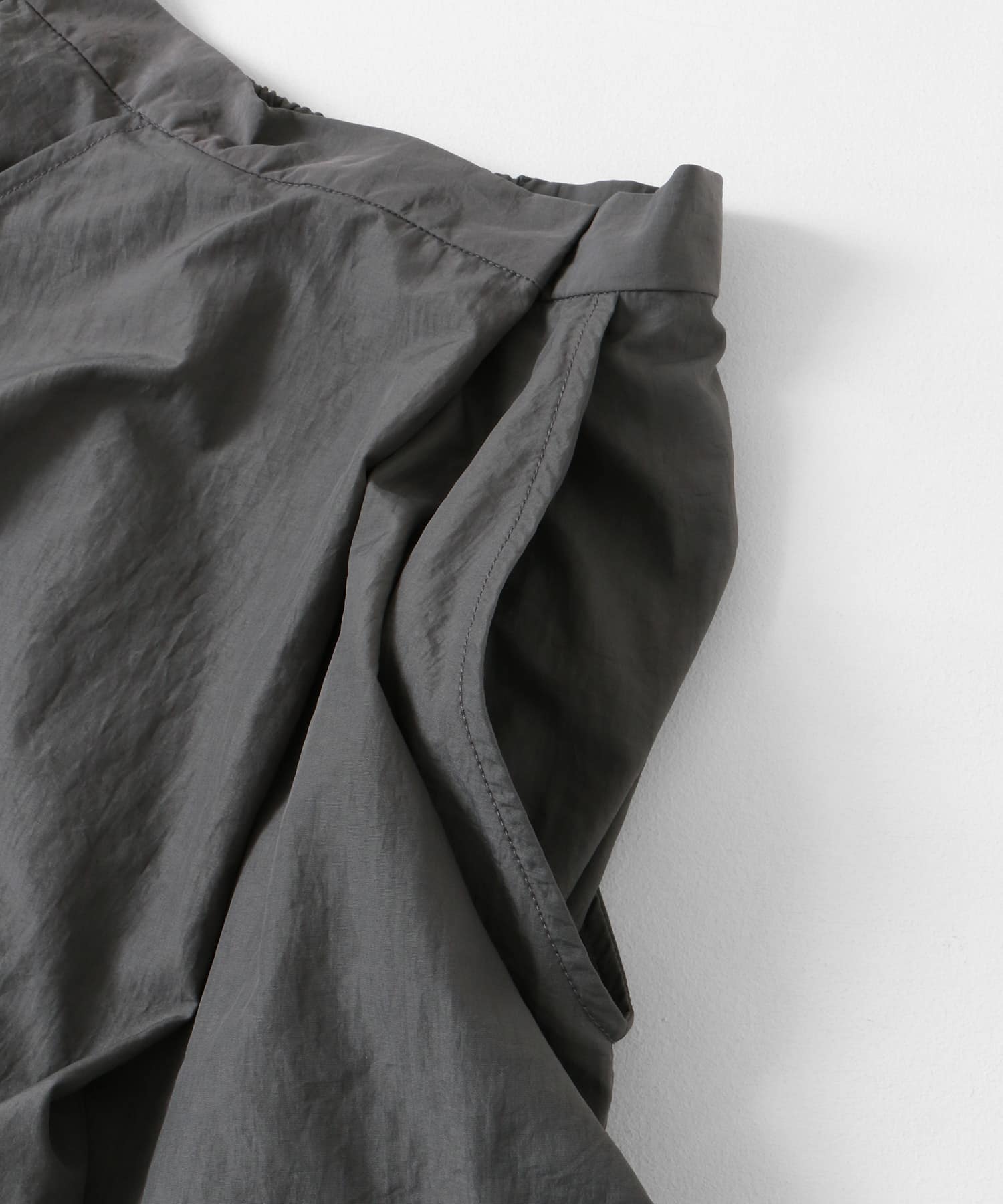 サイドタックデザインスカート CHARCOAL one