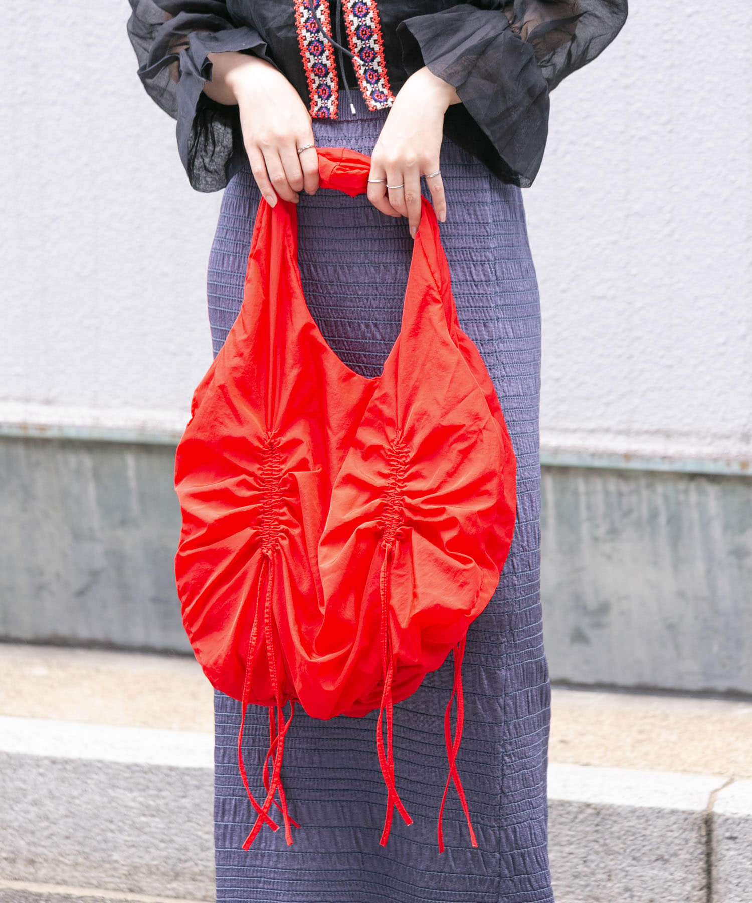 ドロストデザインバルーンBAG RED one