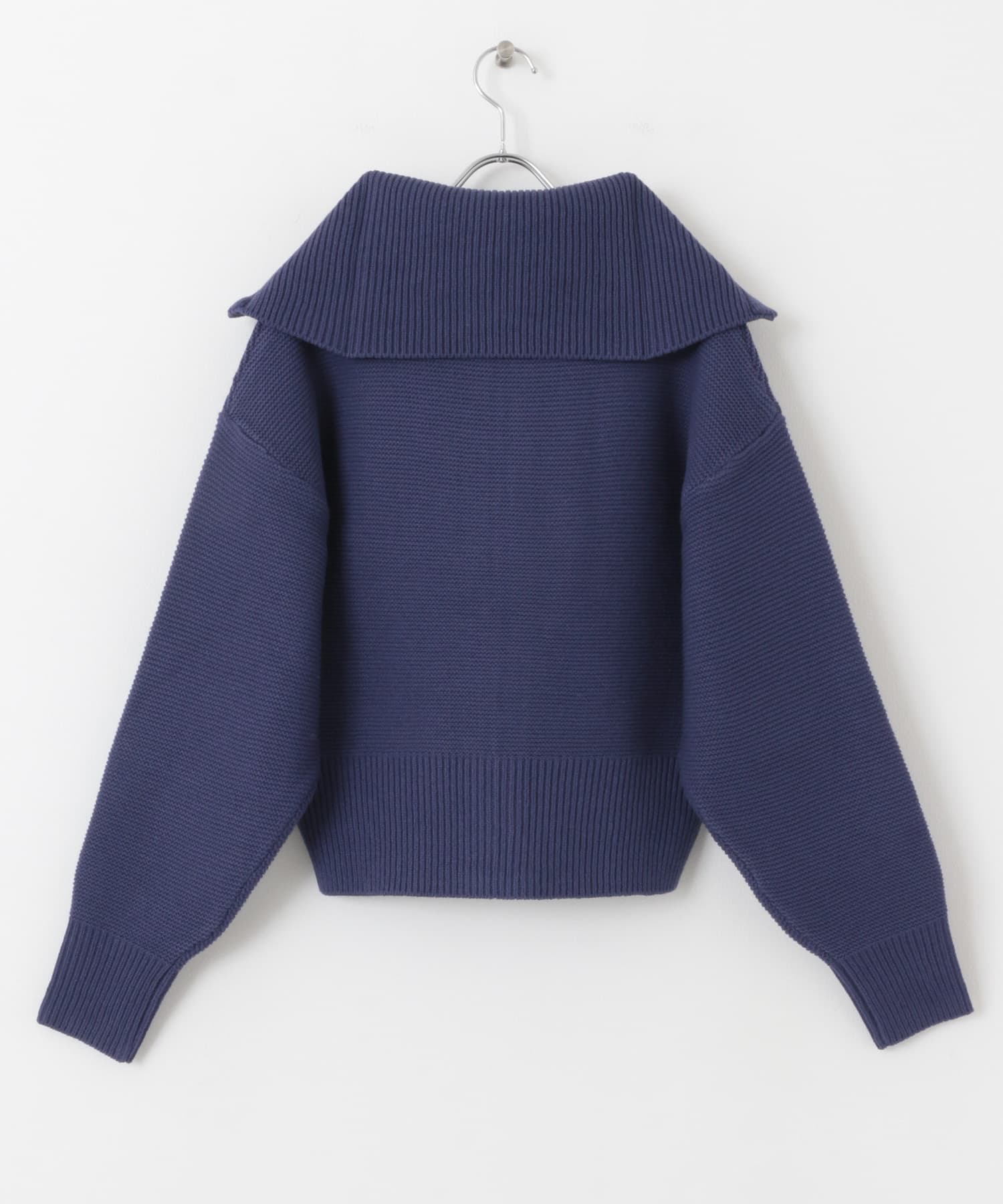 セーラーカラーZIPニット BLUE one