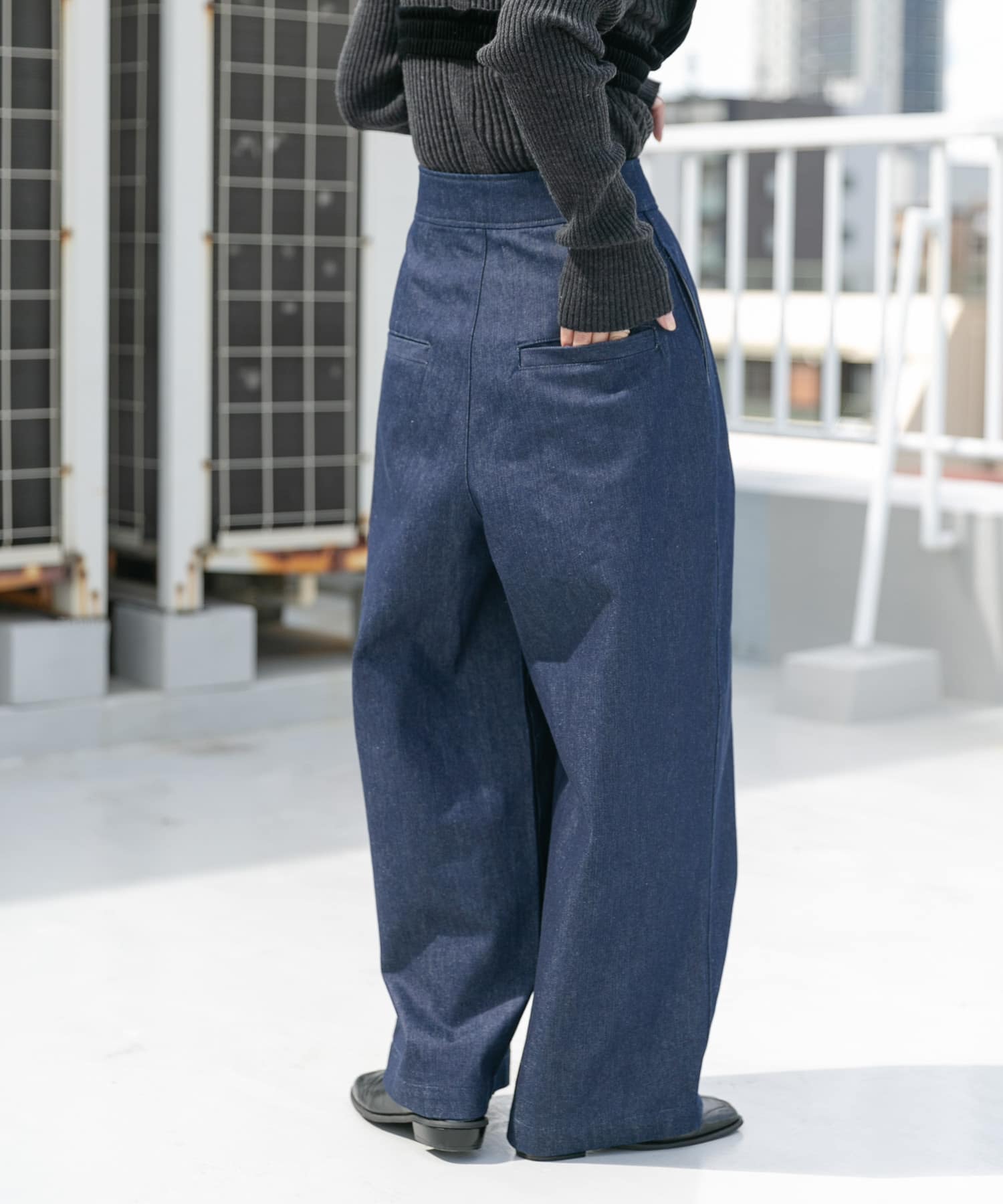 身長：160cm サイズ：36