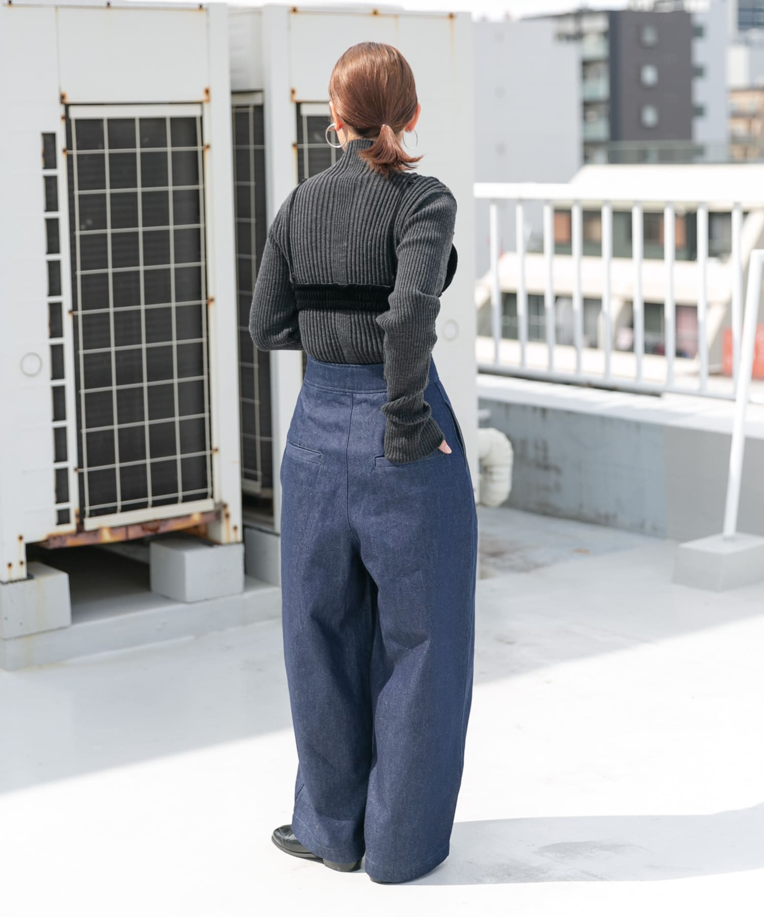 身長：160cm サイズ：36