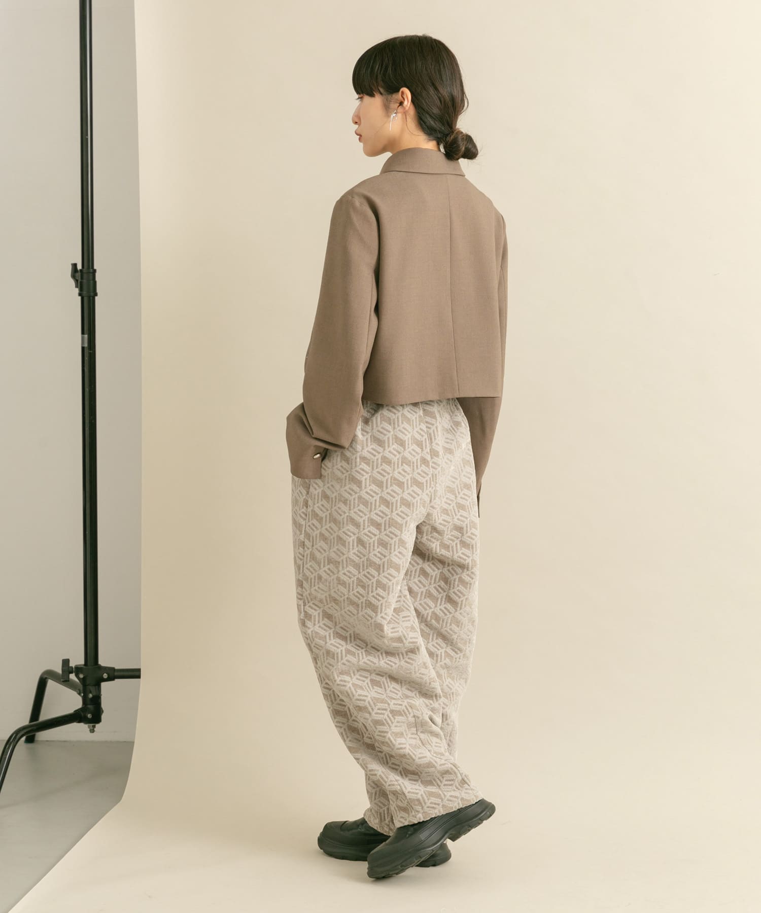 L.BEIGE