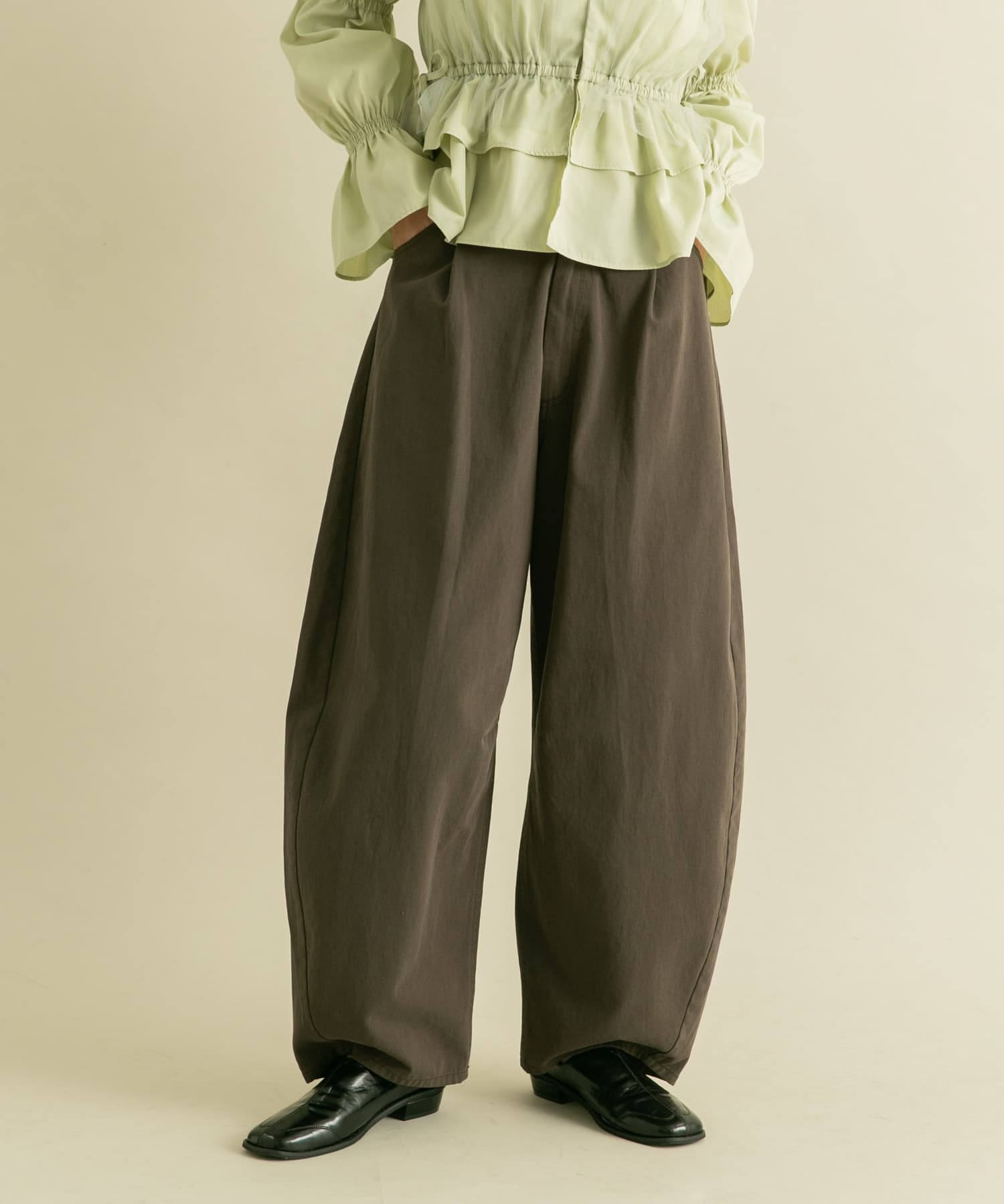 『2サイズ展開』ワンタックコクーンパンツ