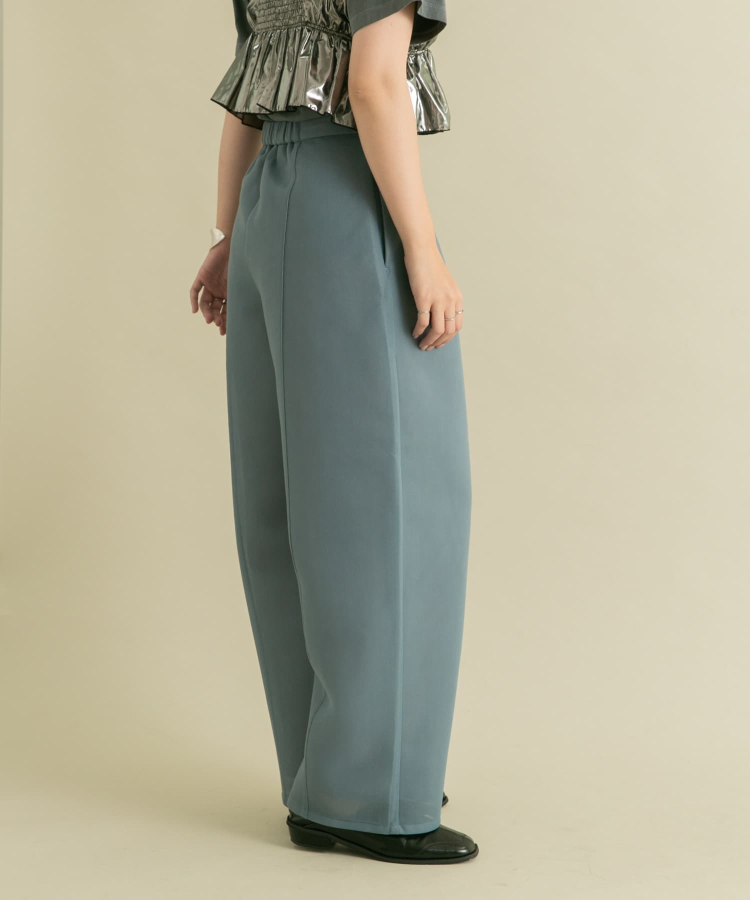 DUSTY BLUE