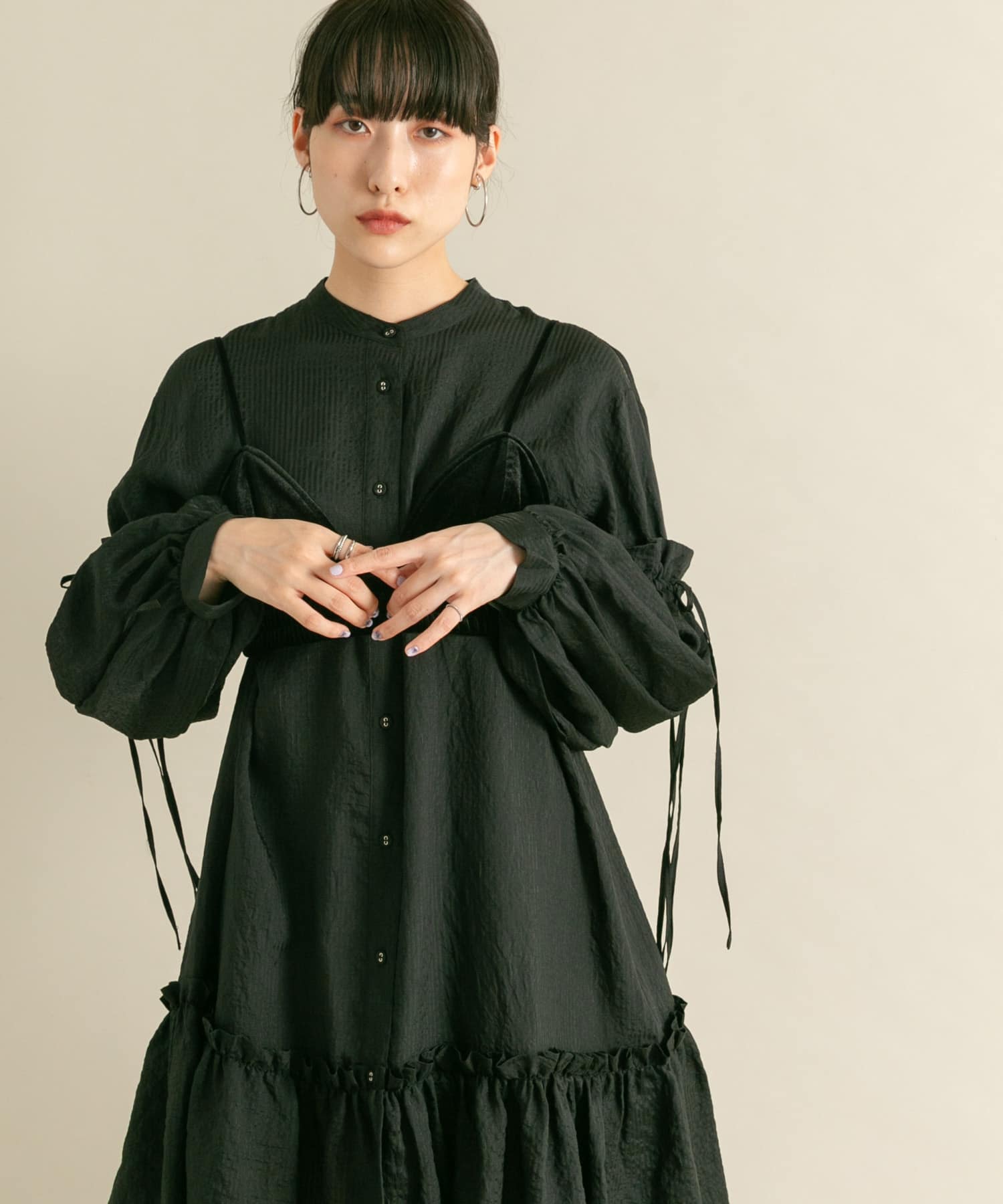 ボリュームスリーブストライプミニワンピース(one BLACK): ワンピース