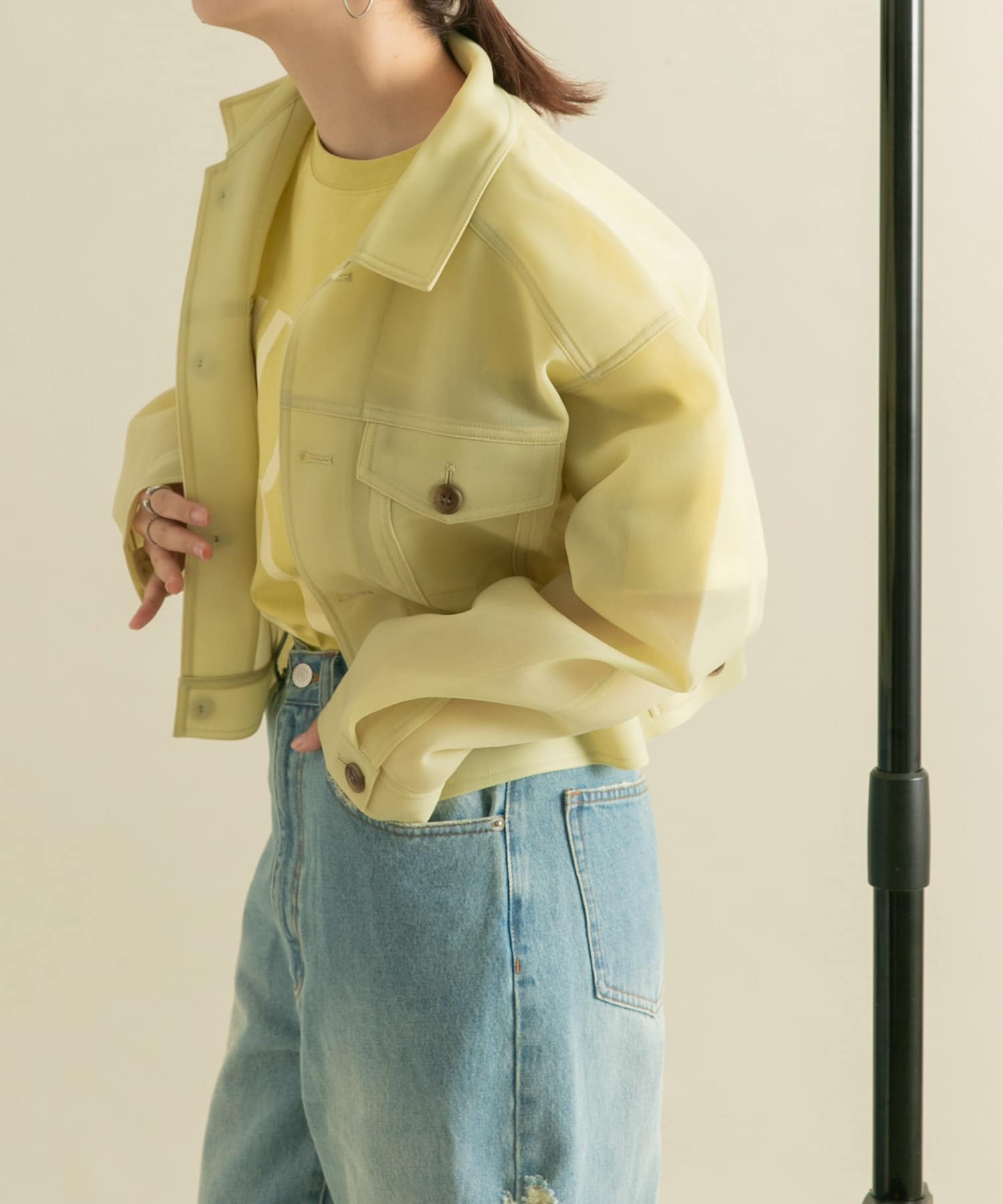 L.BEIGE
