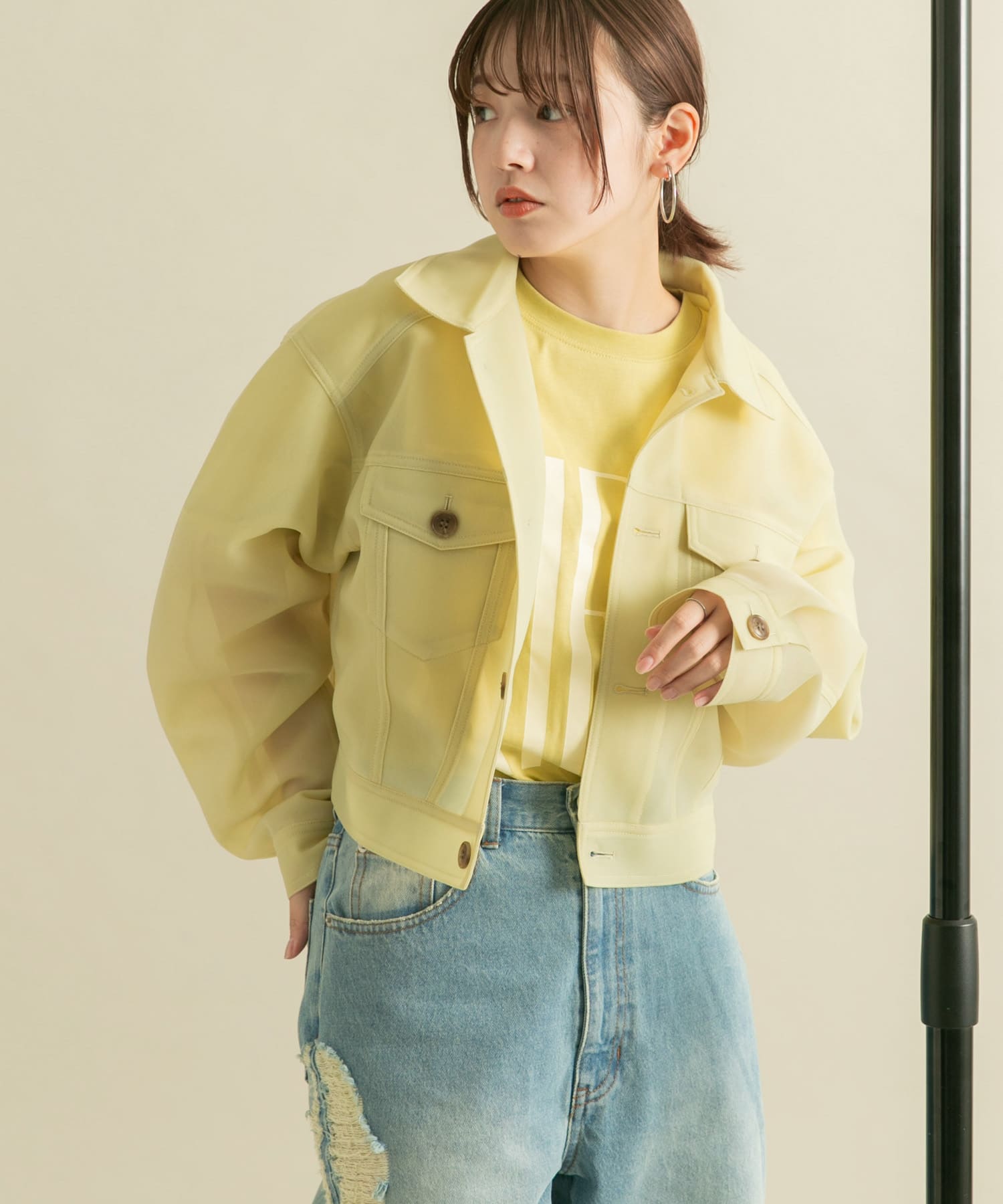 L.BEIGE