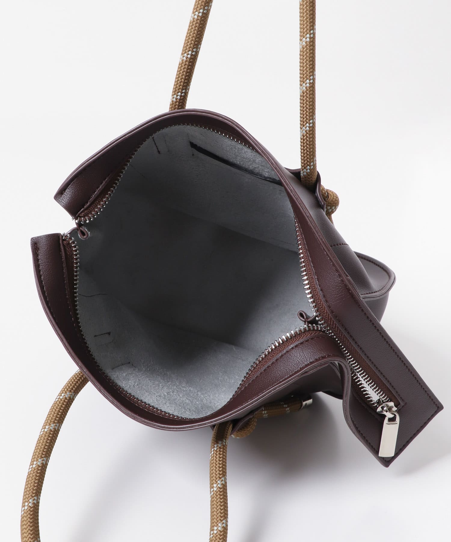ロープハンドBAG BROWN one
