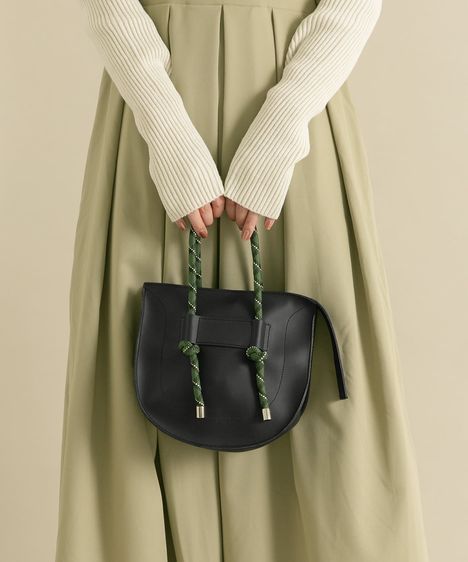 ロープハンドBAG BLACK one