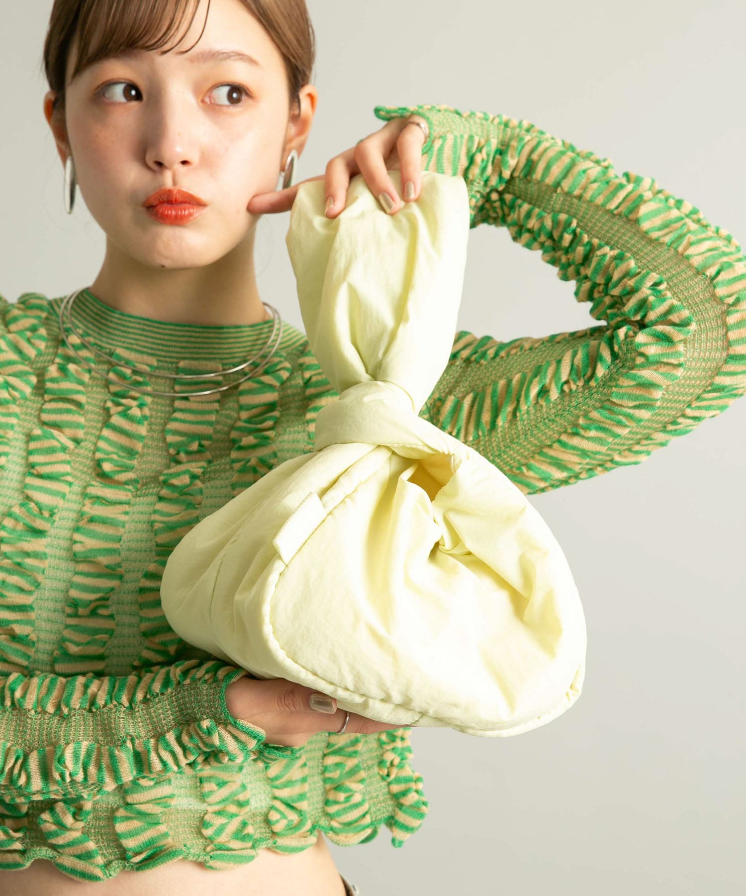 ワンハンドルパファーナイロンBAG MINT one