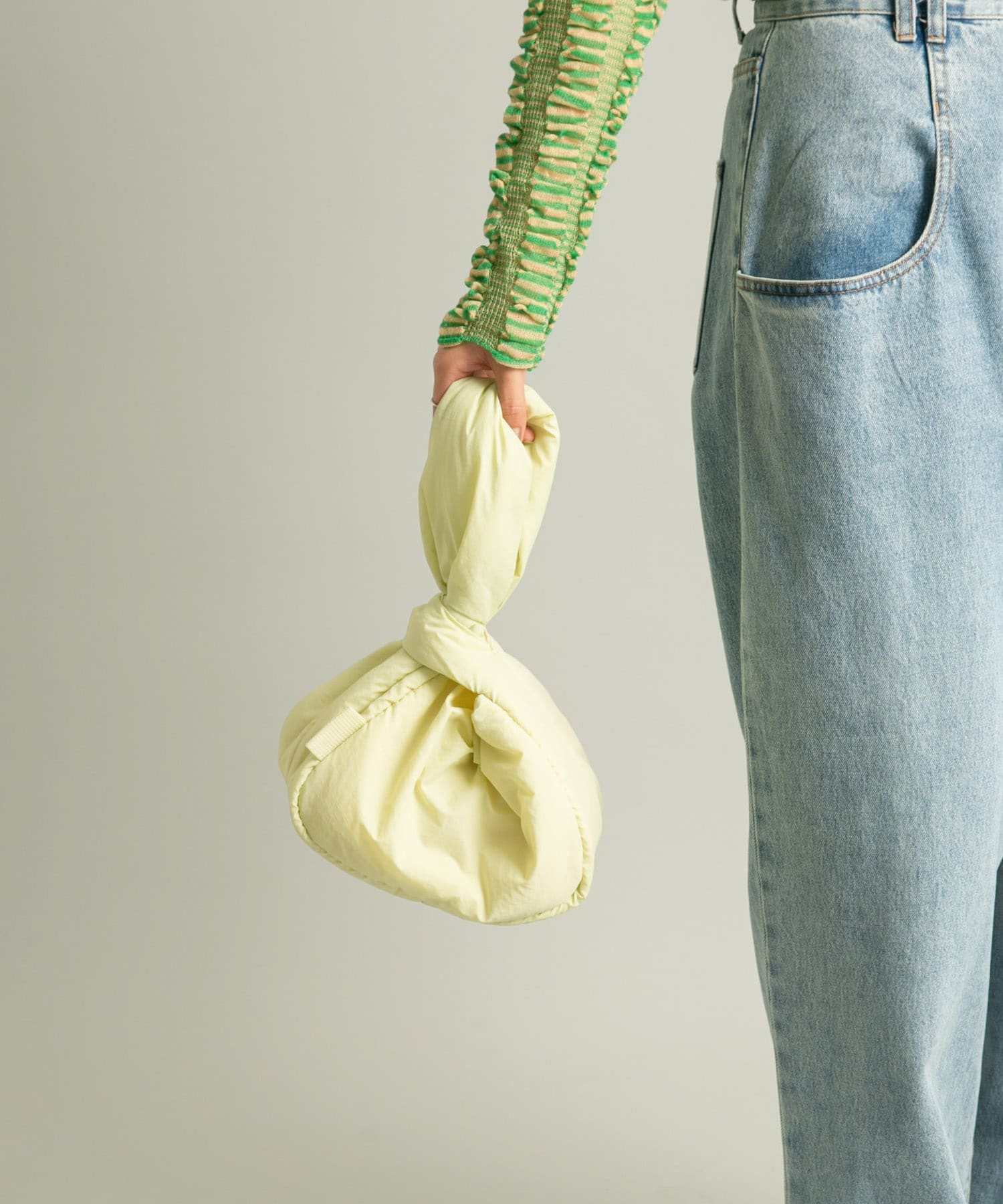 ワンハンドルパファーナイロンBAG MINT one