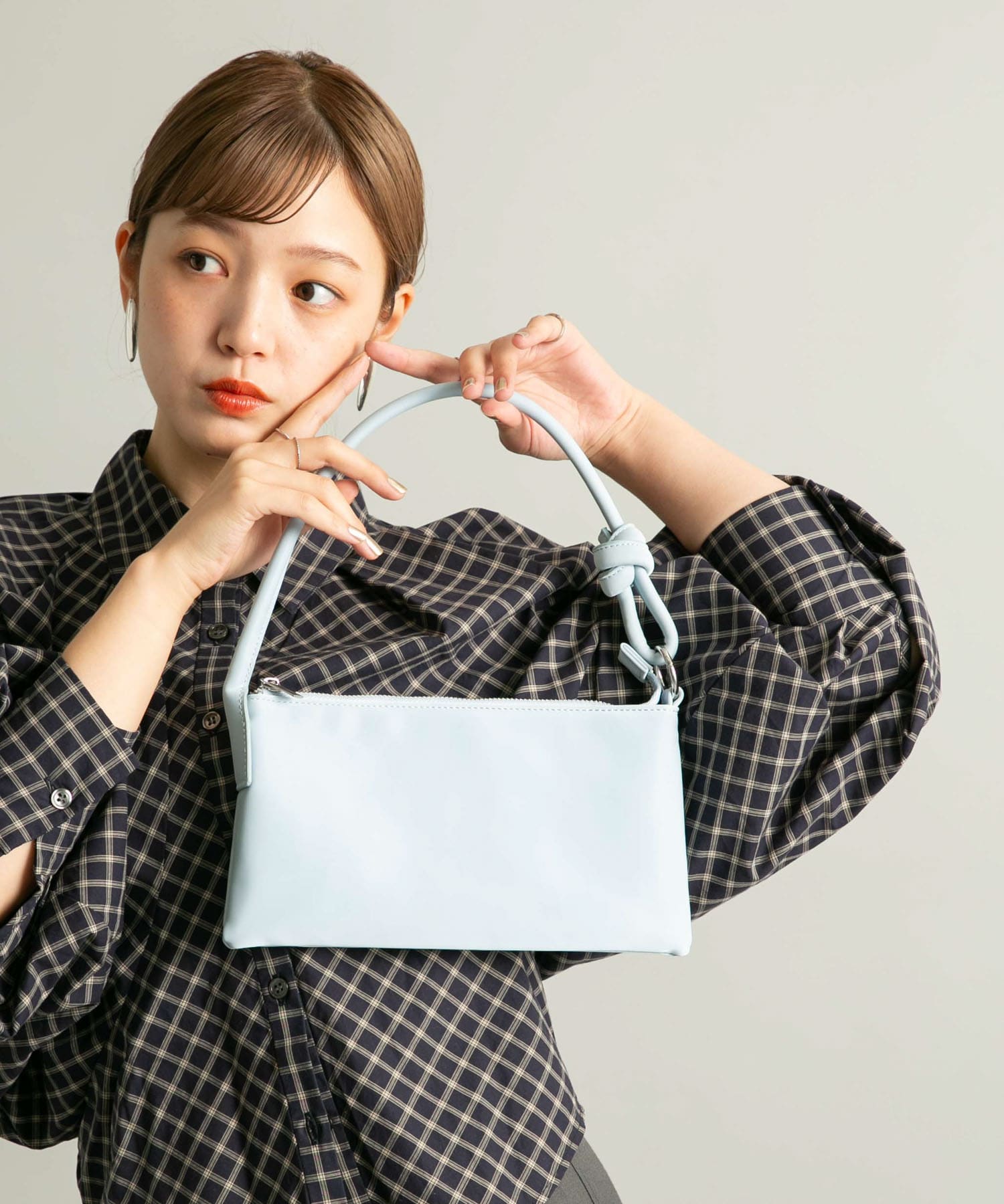 ハンドルデザインショルダーBAG L.BLUE one