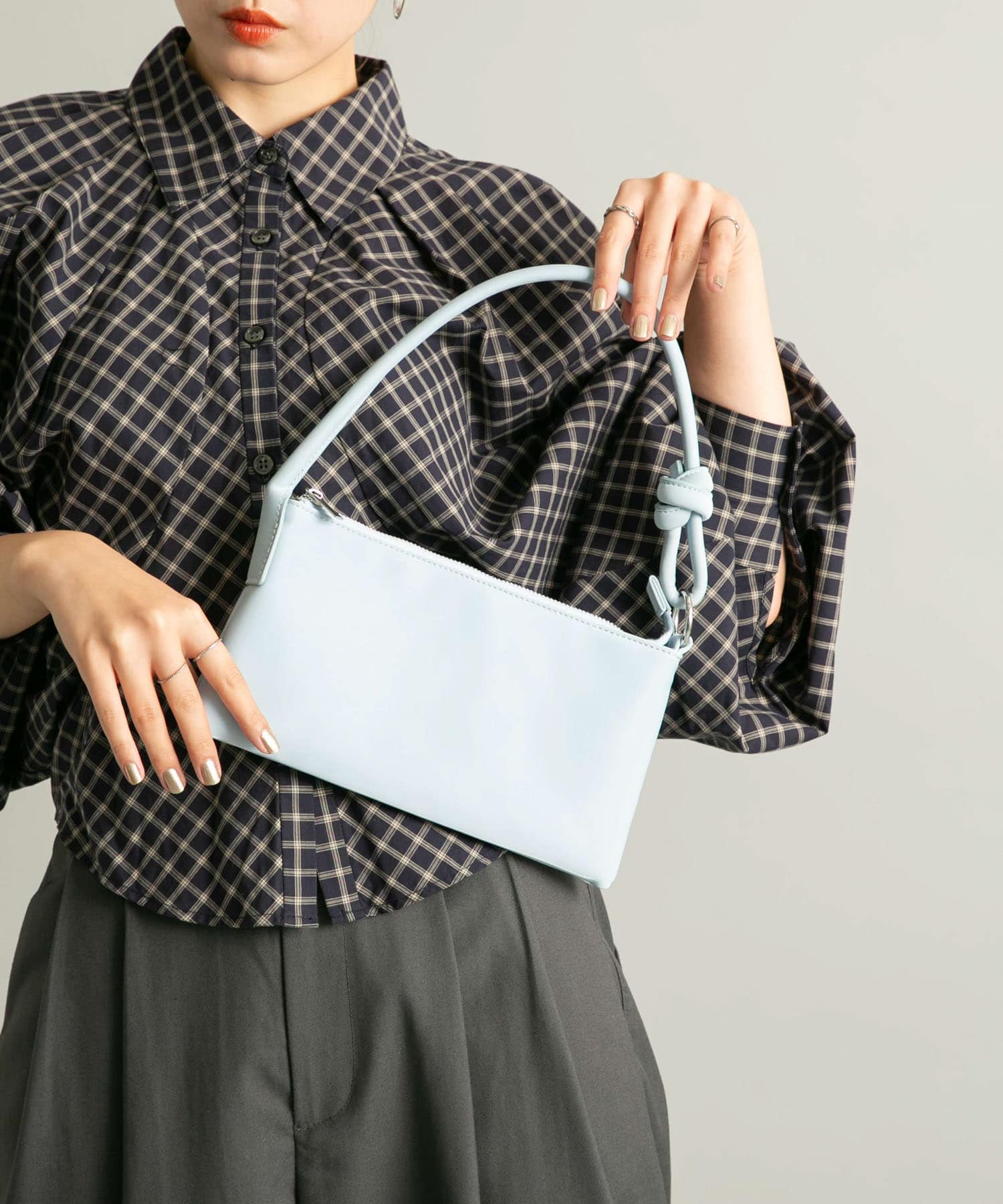 ハンドルデザインショルダーBAG L.BLUE one