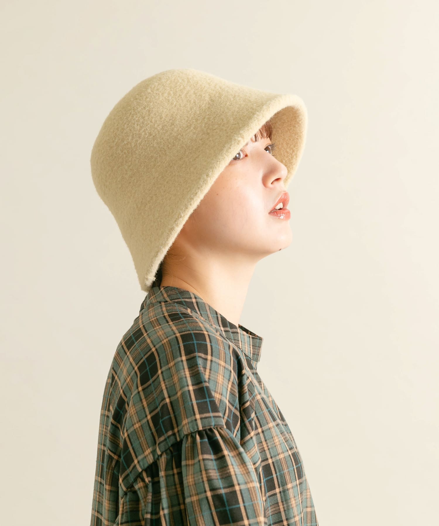 シャギーベルHAT YEL BEIGE one