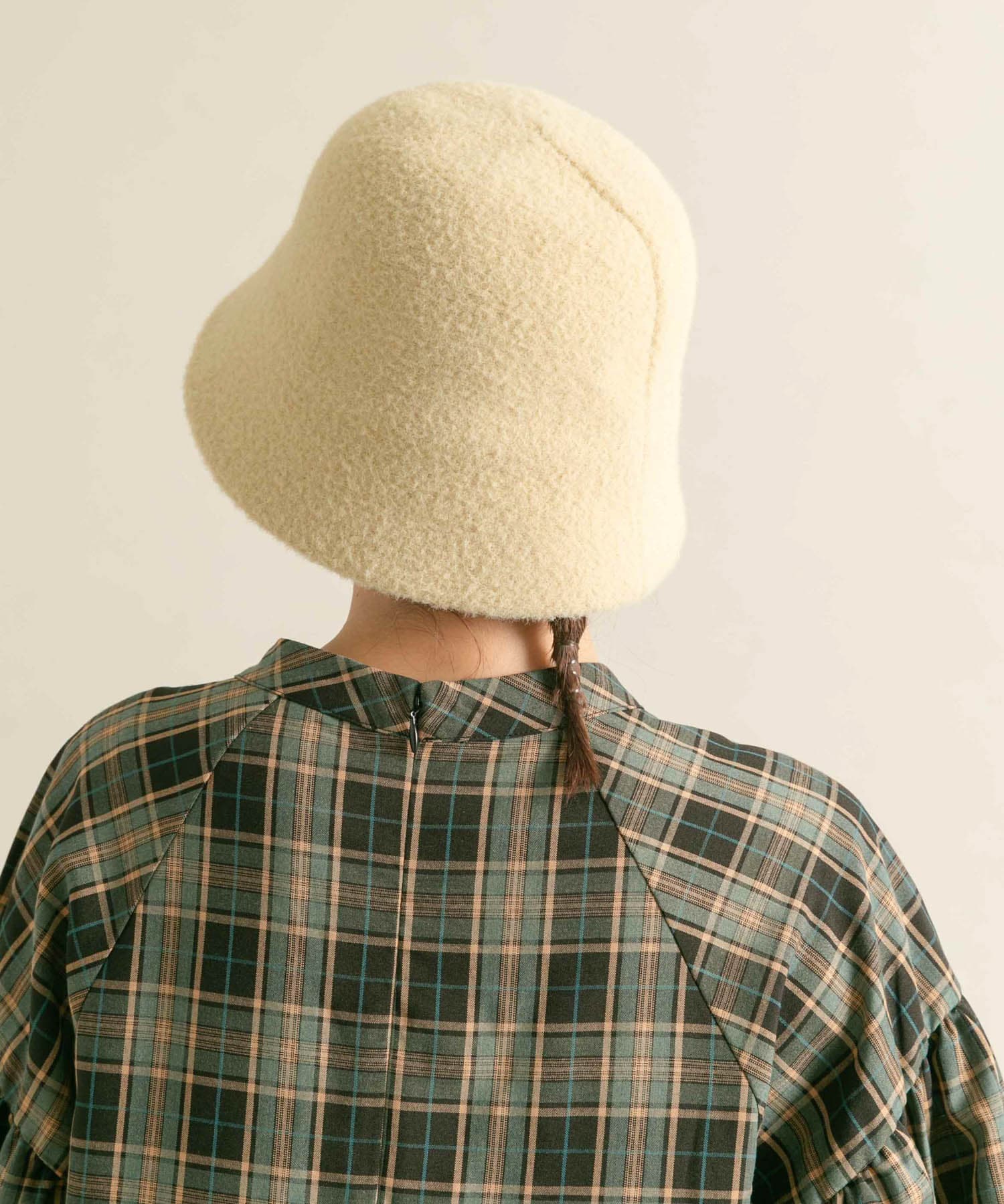 シャギーベルHAT YEL BEIGE one