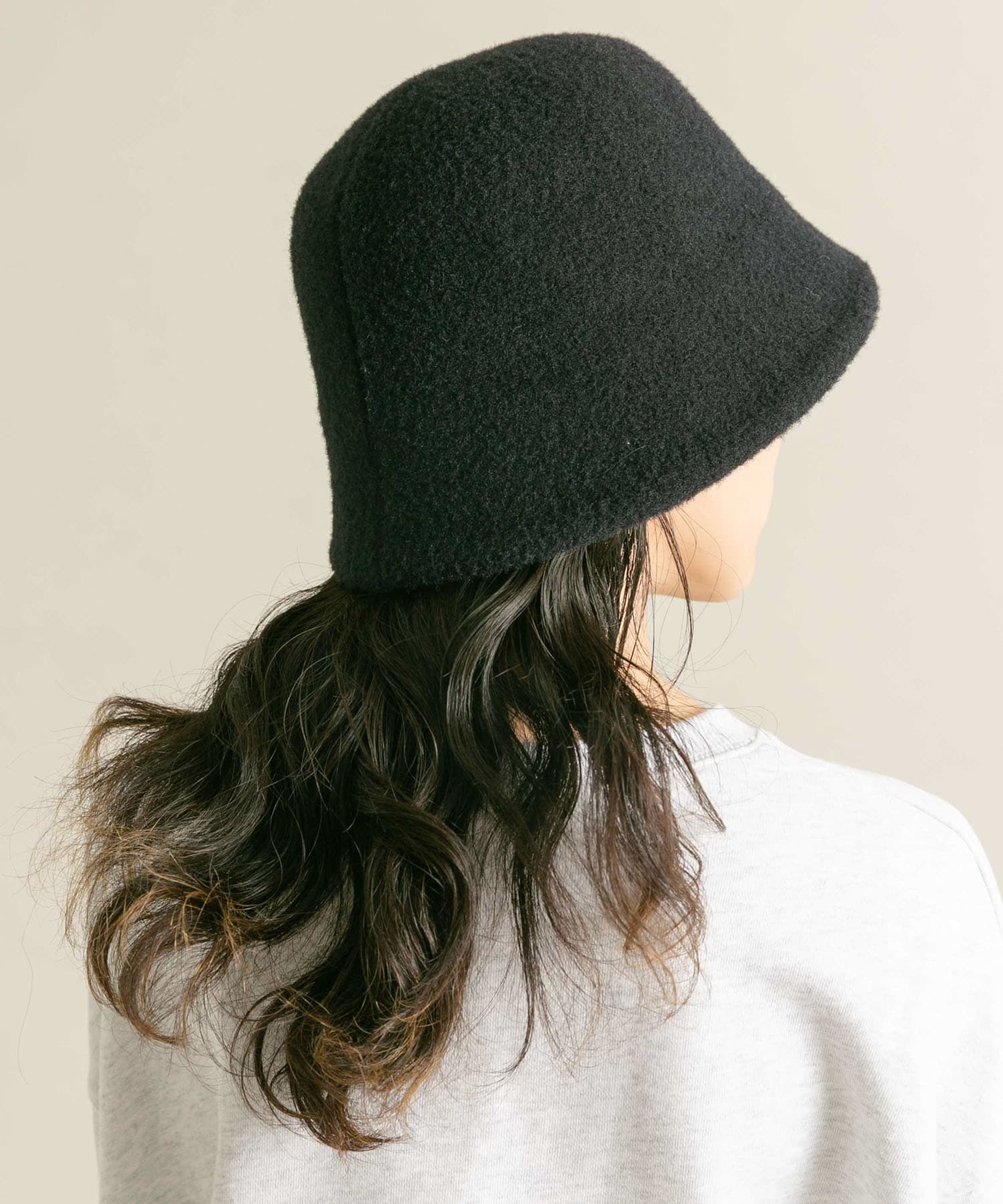 シャギーベルHAT BLACK one