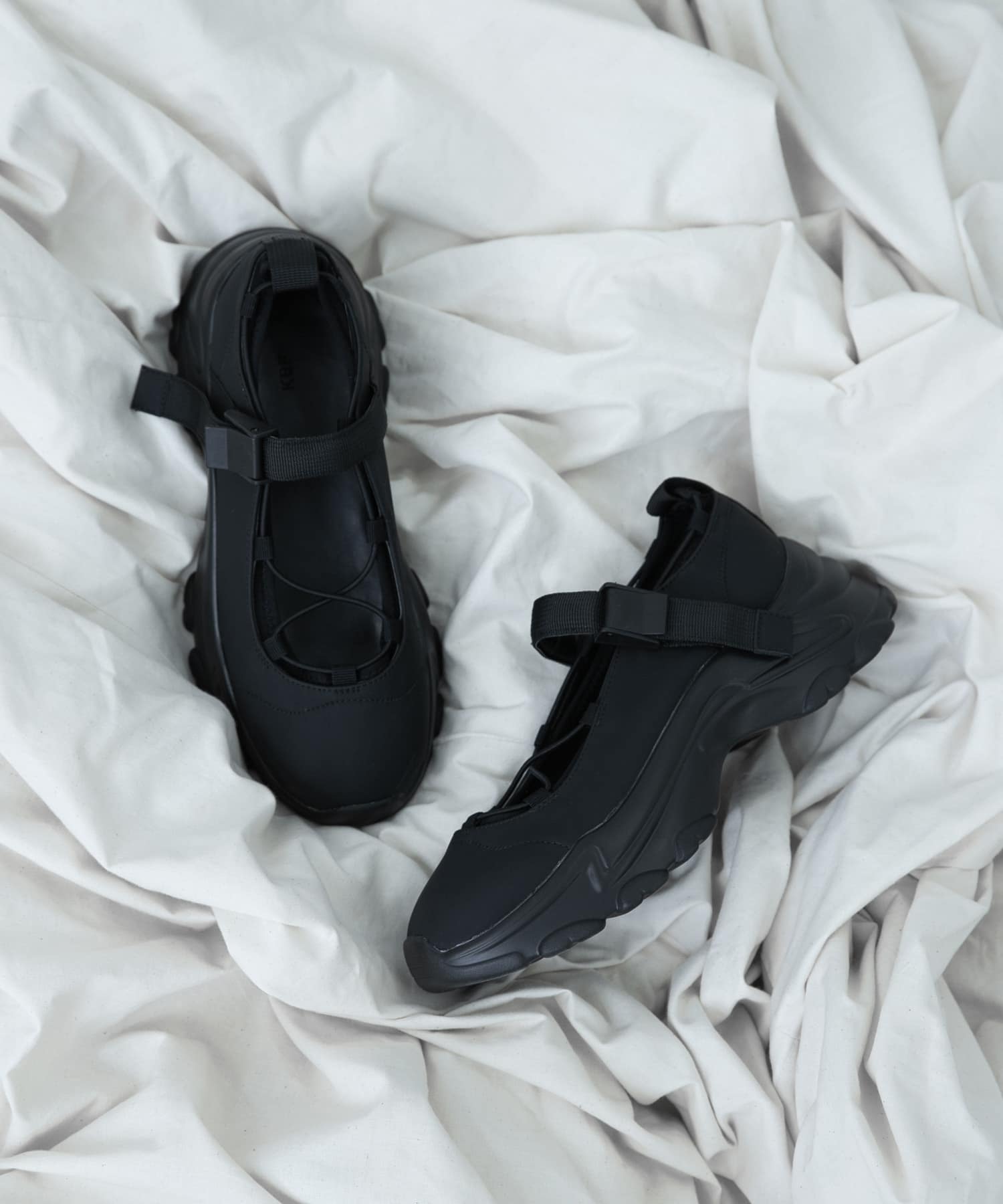 バレエスニーカー BLACK 36