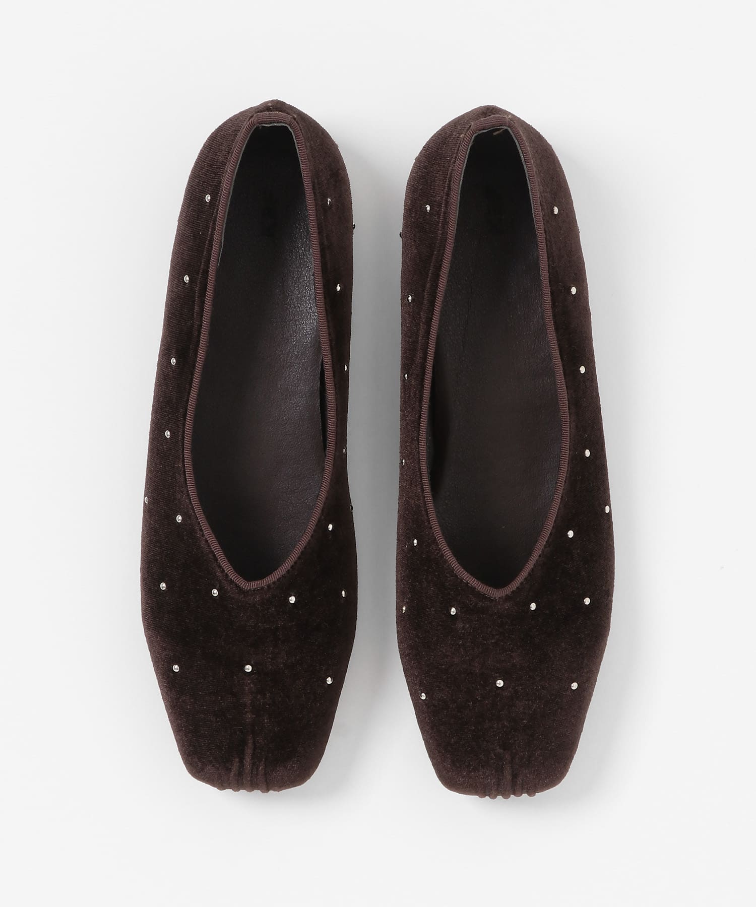 スタッズベロアパンプス BROWN 37