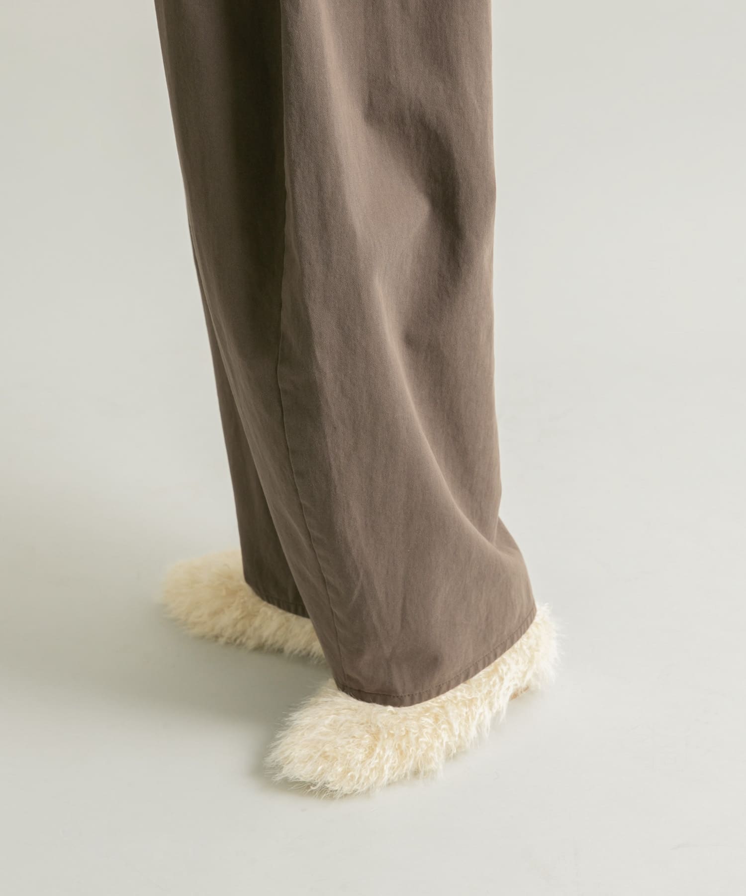 ラウンドトゥファーパンプス IVORY 36