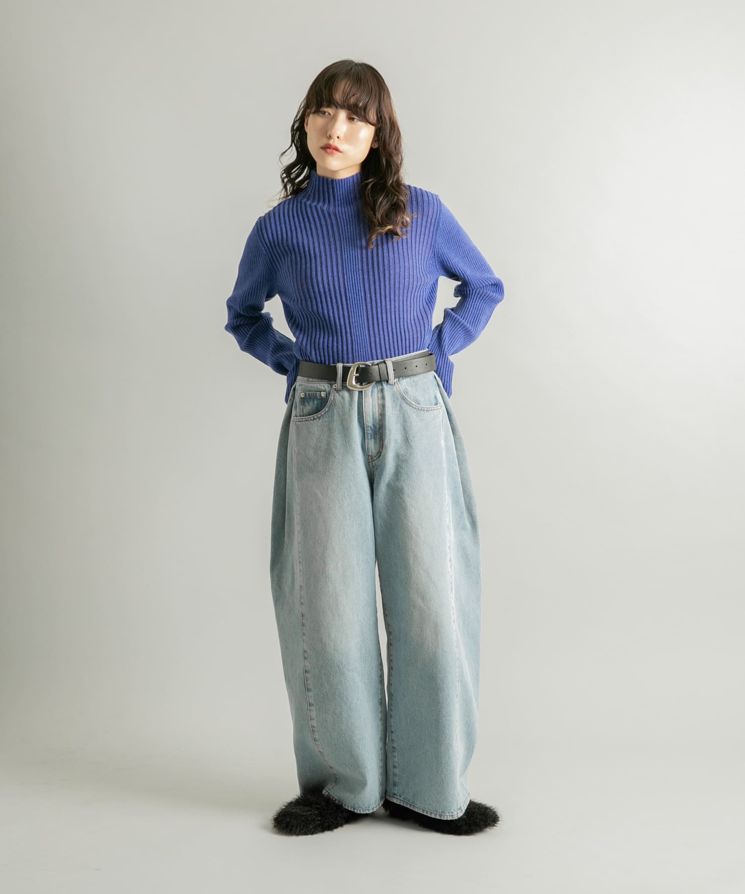 ラウンドトゥファーパンプス BLACK 36