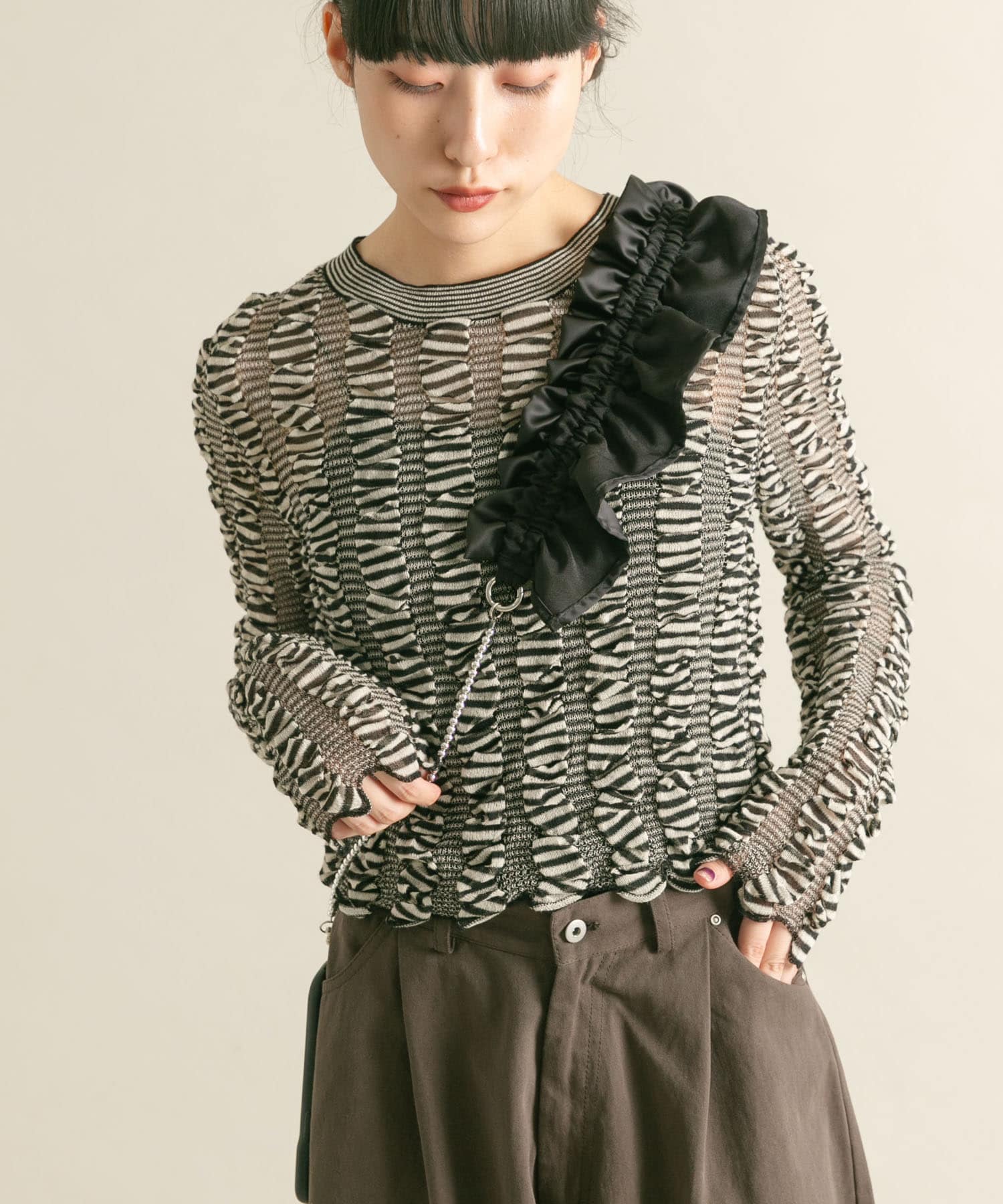 フリルギャザーマルチストラップ BLACK one