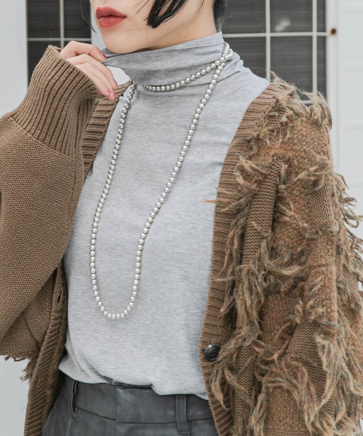 TOP GRAY