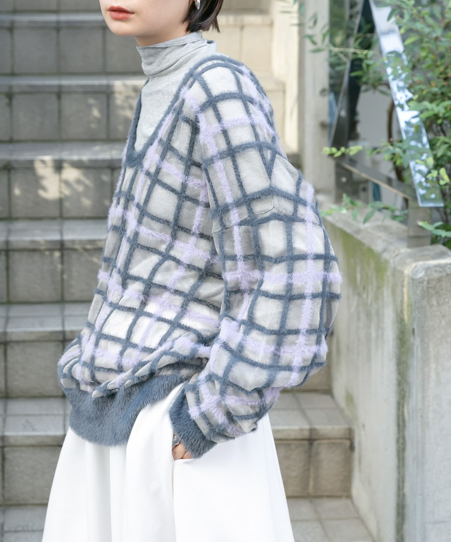 TOP GRAY