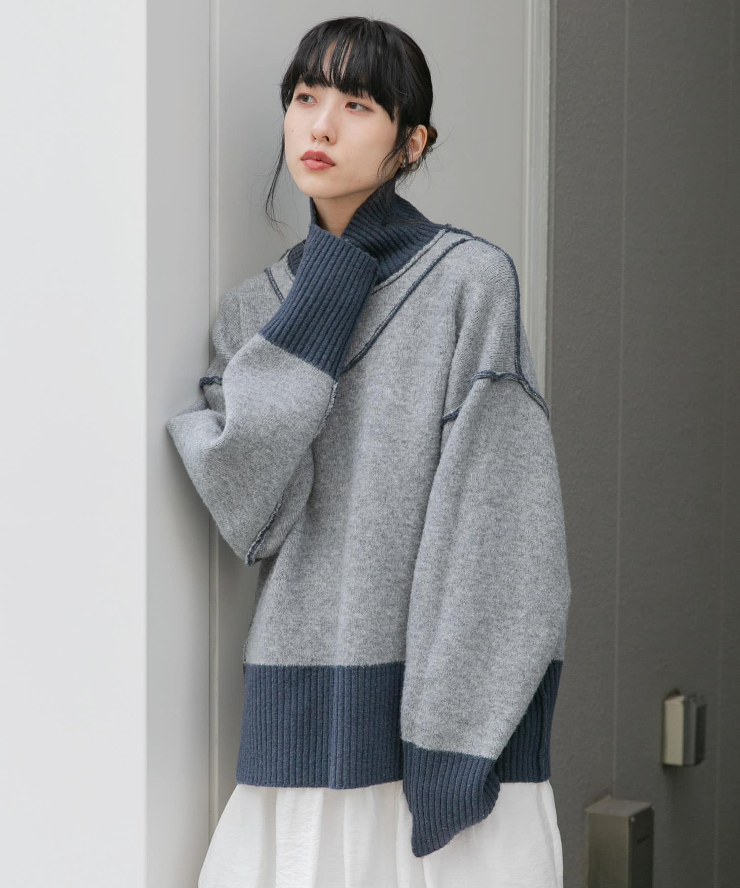 リバーシブルタートルニット