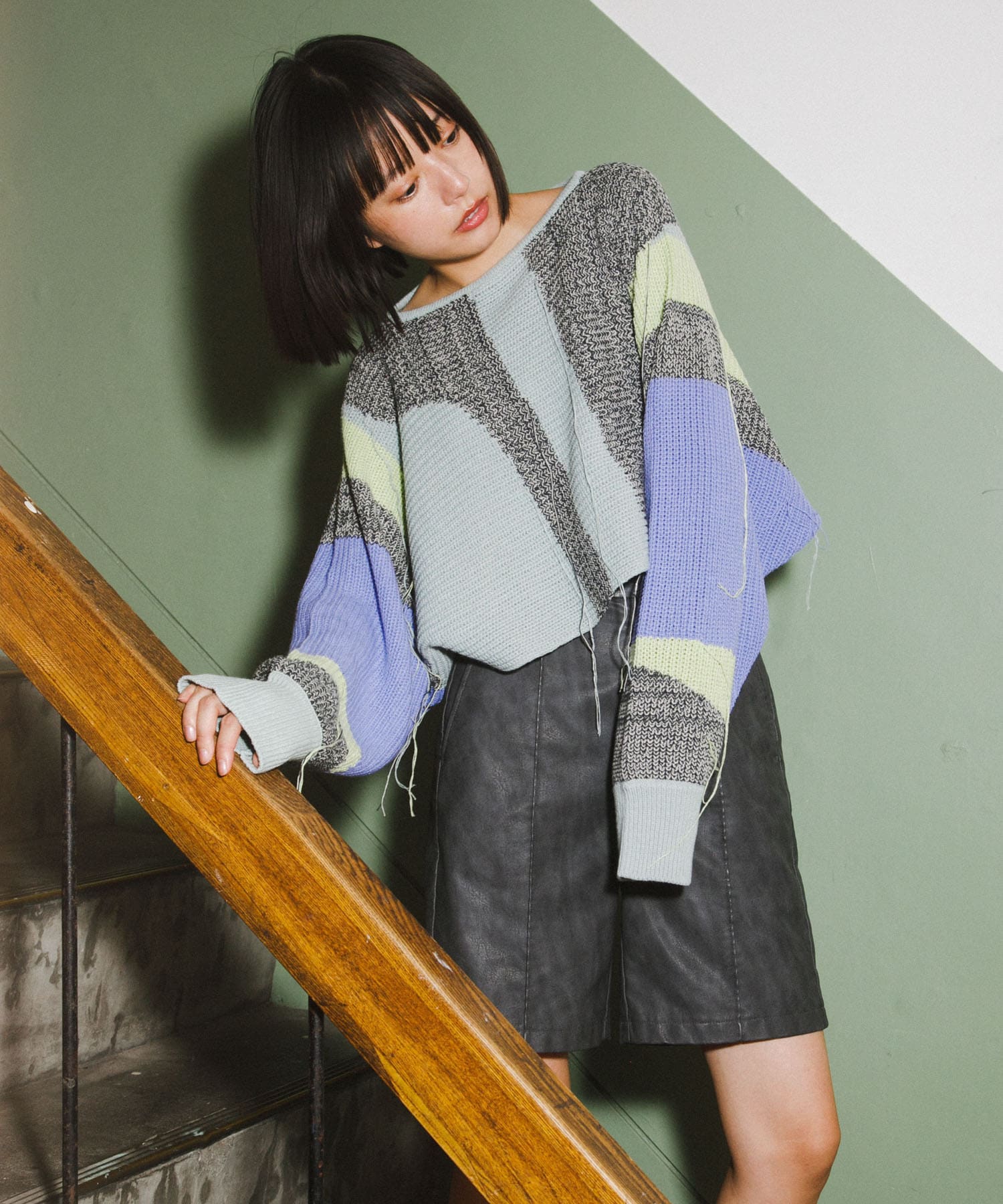 アートフリンジクロップドニット(one MOSS GRAY): トップス｜URBAN