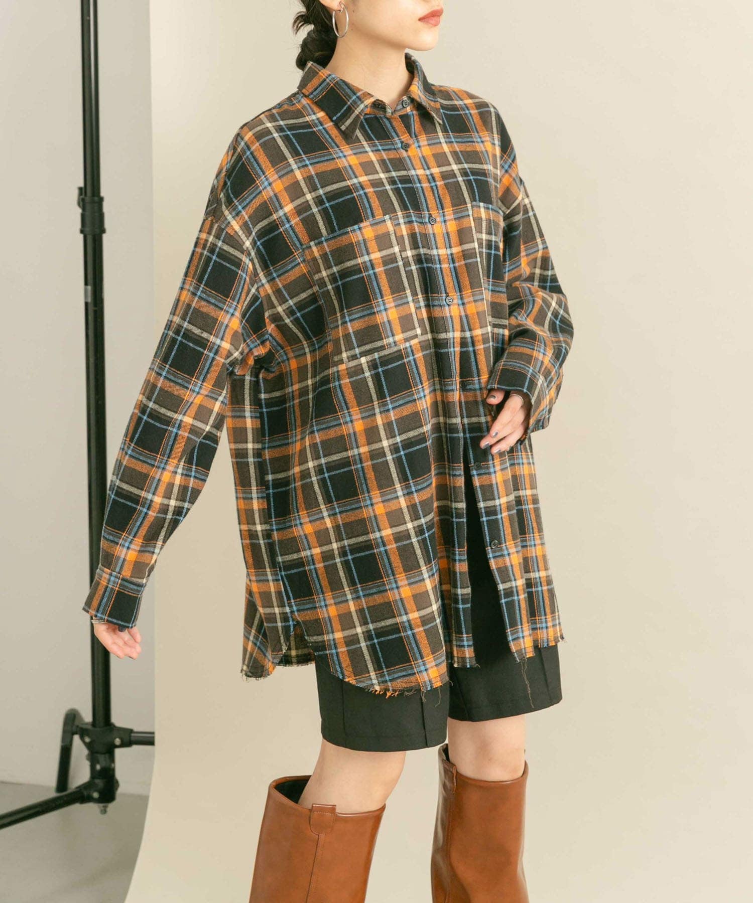BLACK×BRN