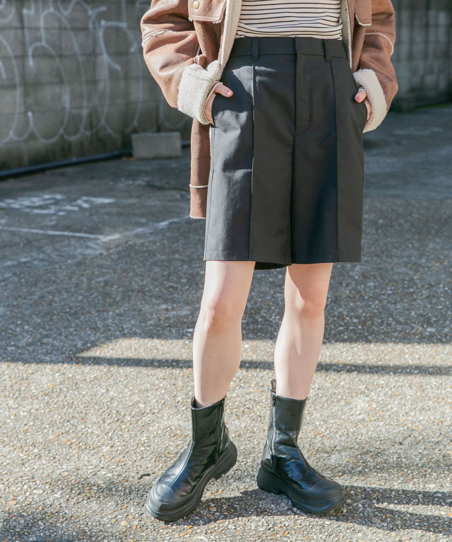 ピンタックショートパンツ