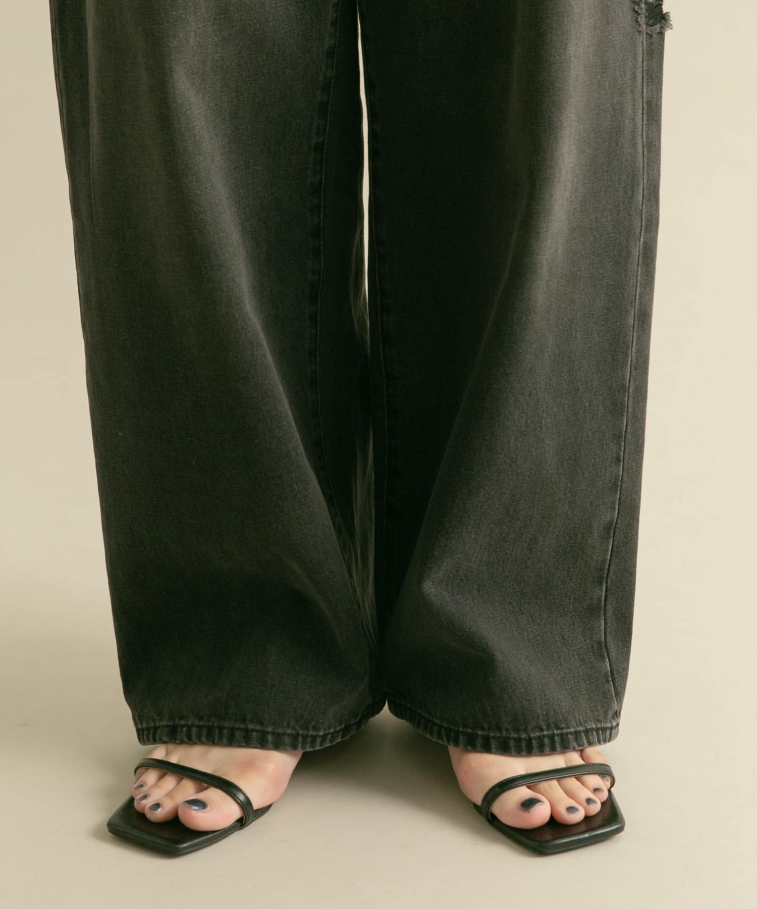 身長：160cm サイズ：36