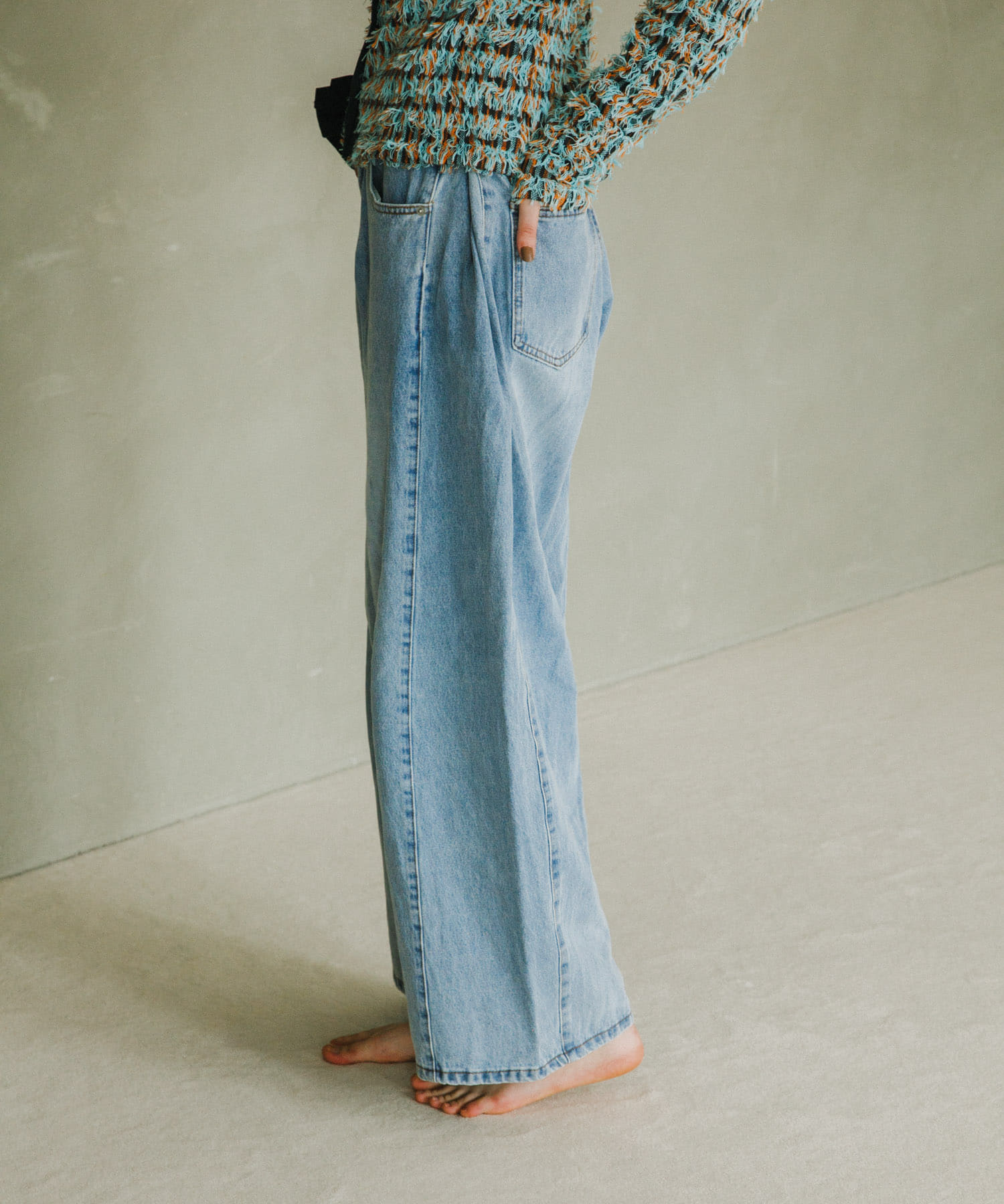 身長：174cm サイズ：38