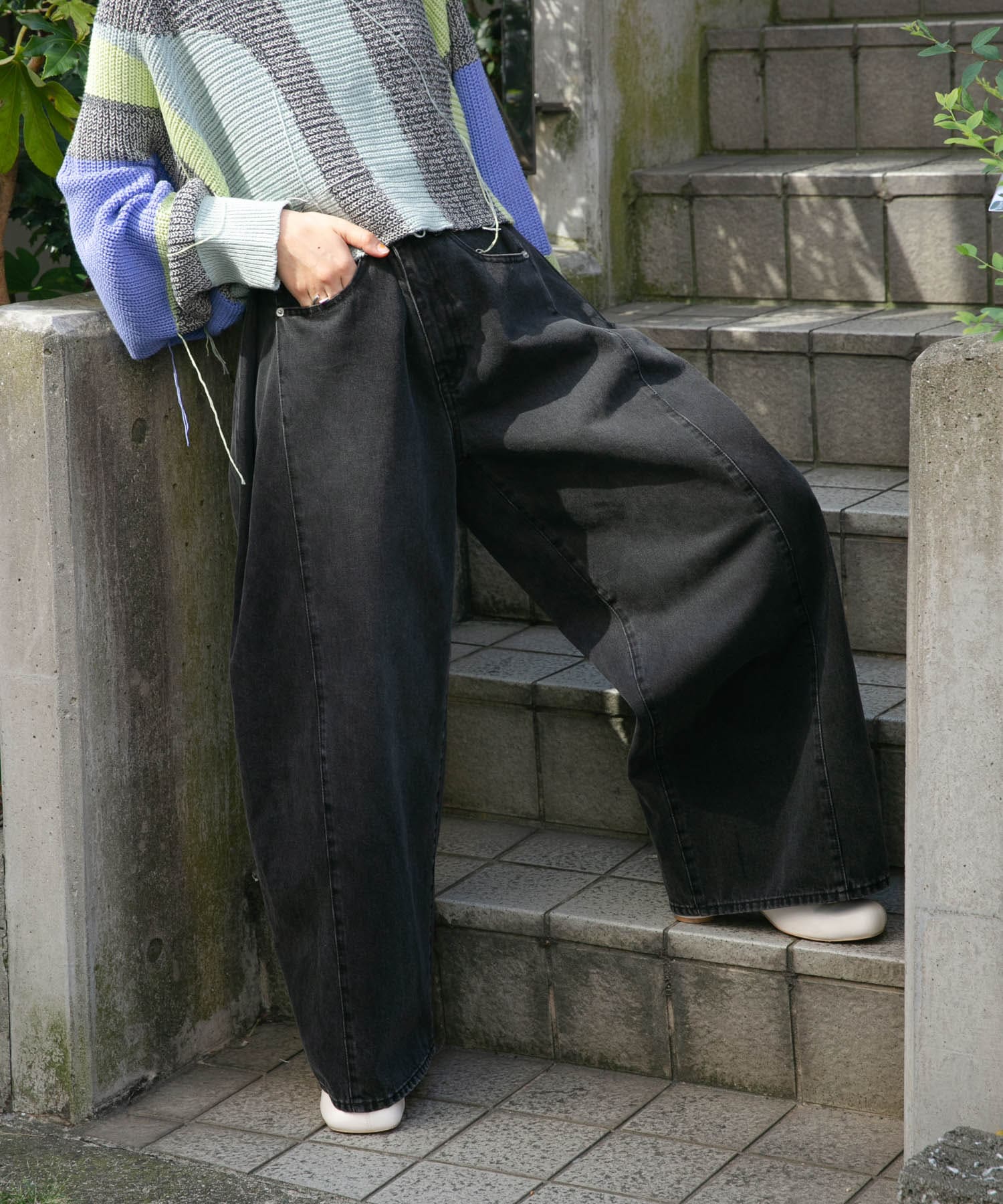 『低身長向けも展開』サイドタックデニム
