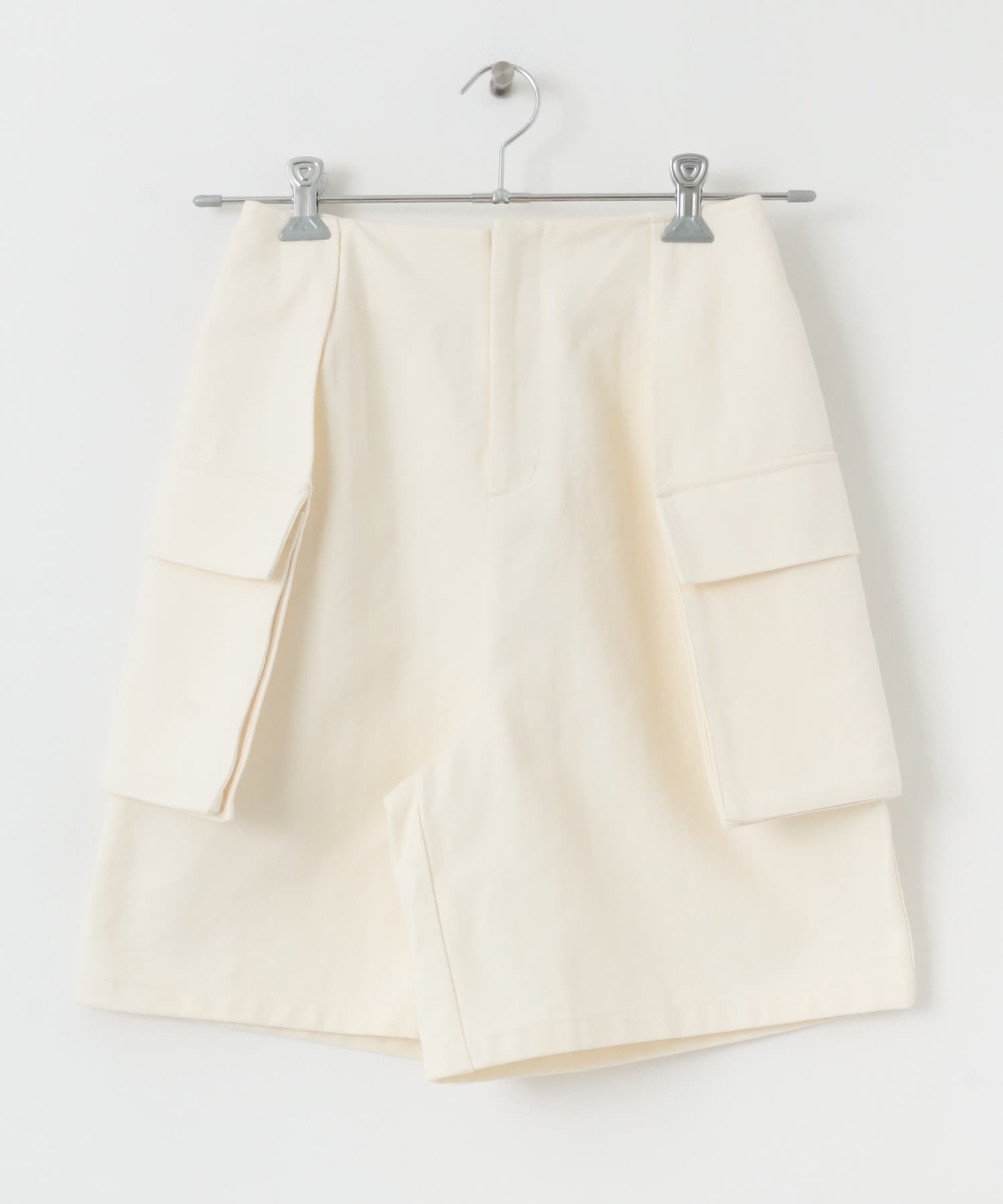 フラップポケットショートパンツ IVORY one