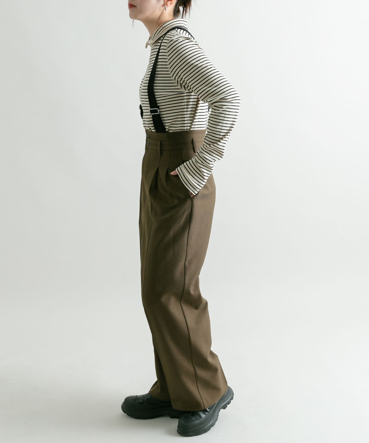 身長：160cm サイズ：36
