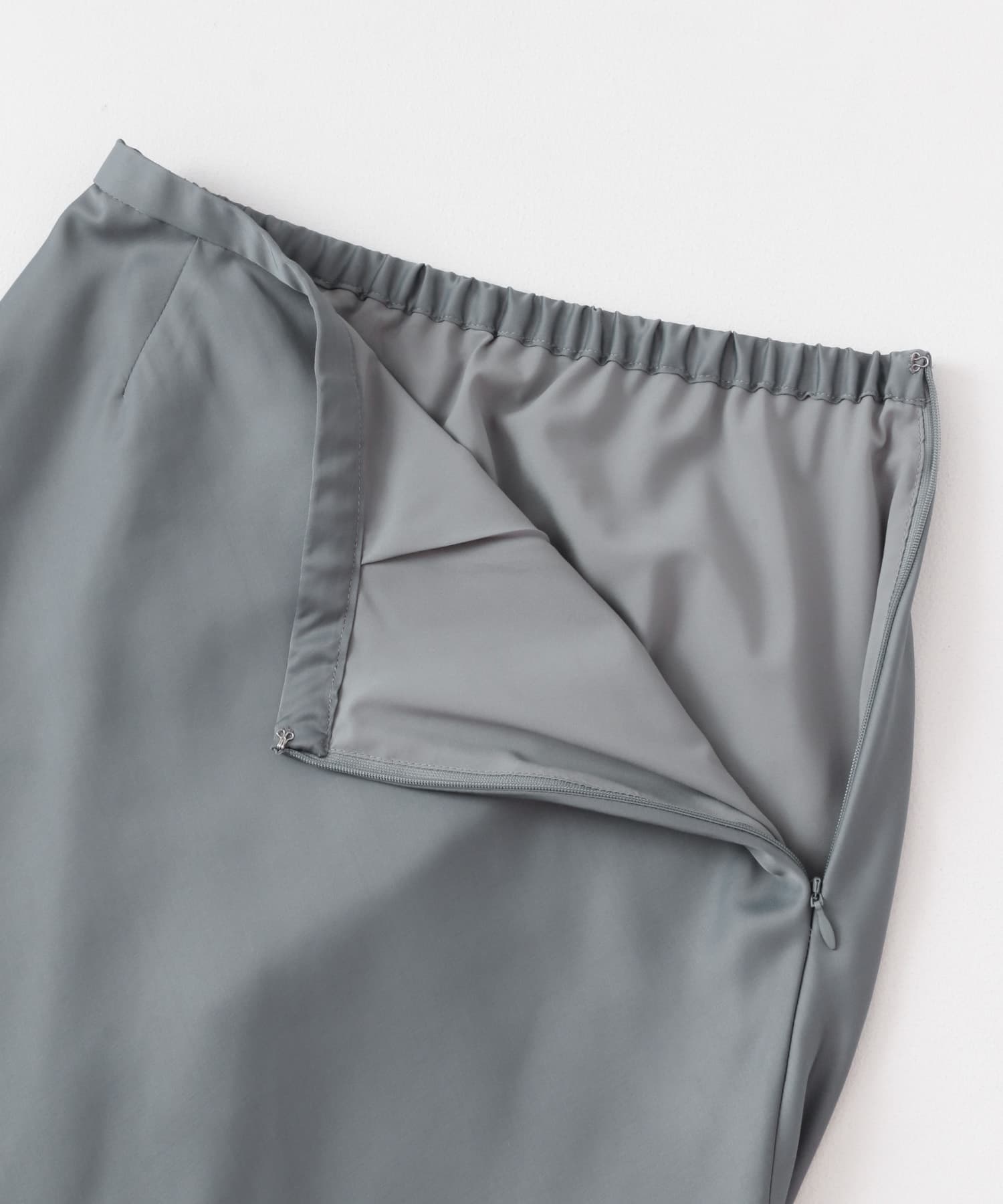 サテンバイアススカート GRAY one