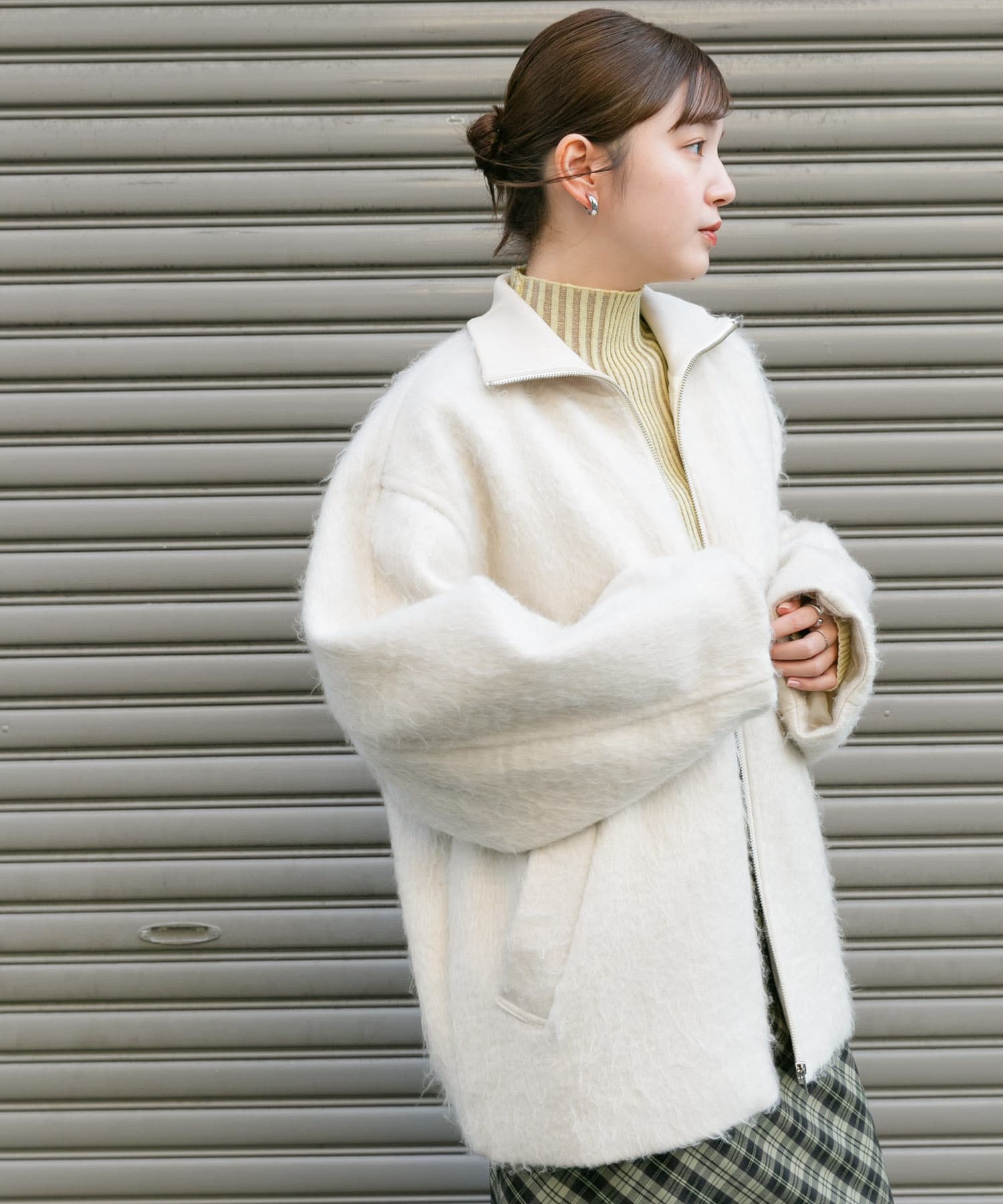 IVORY