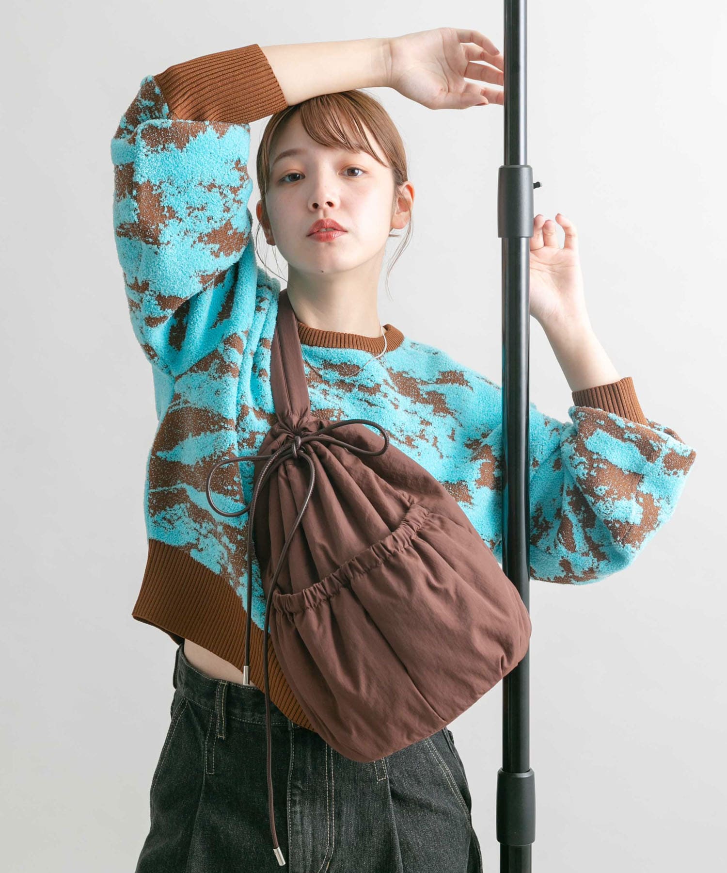 ナイロンパファーボンサック BROWN one