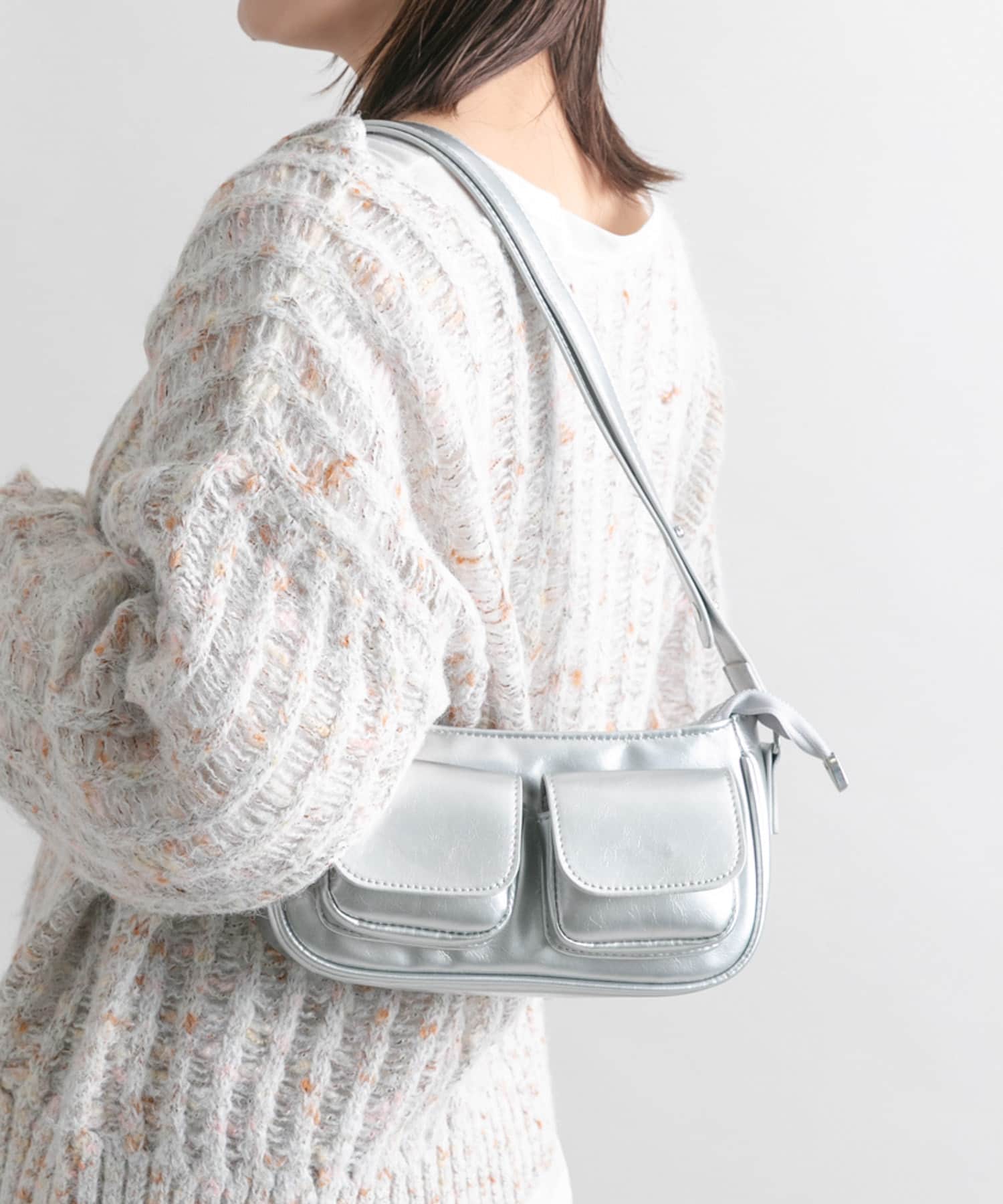アウトポケットショルダーBAG SILVER one